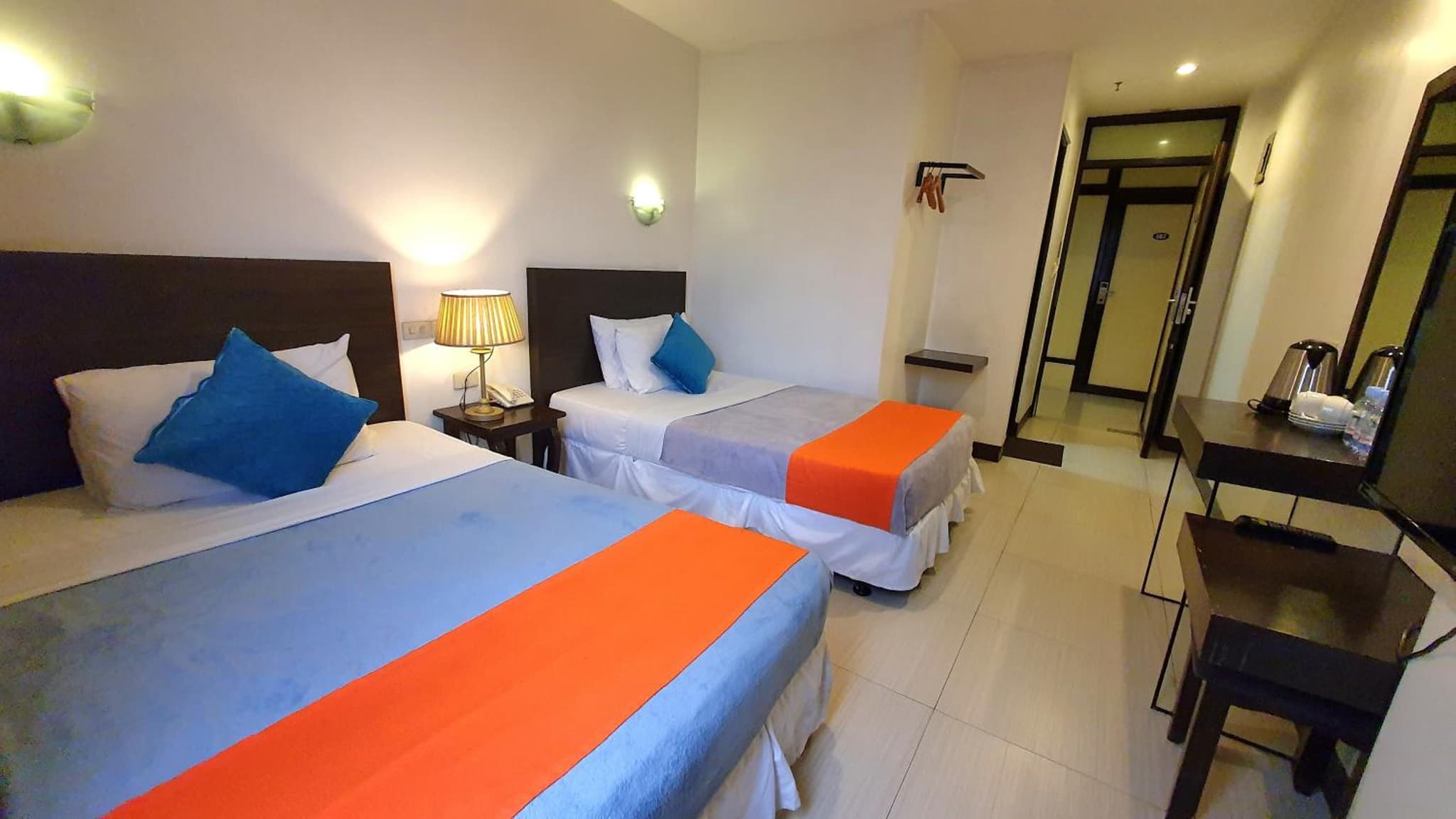 A Hotel Baguio photo 5