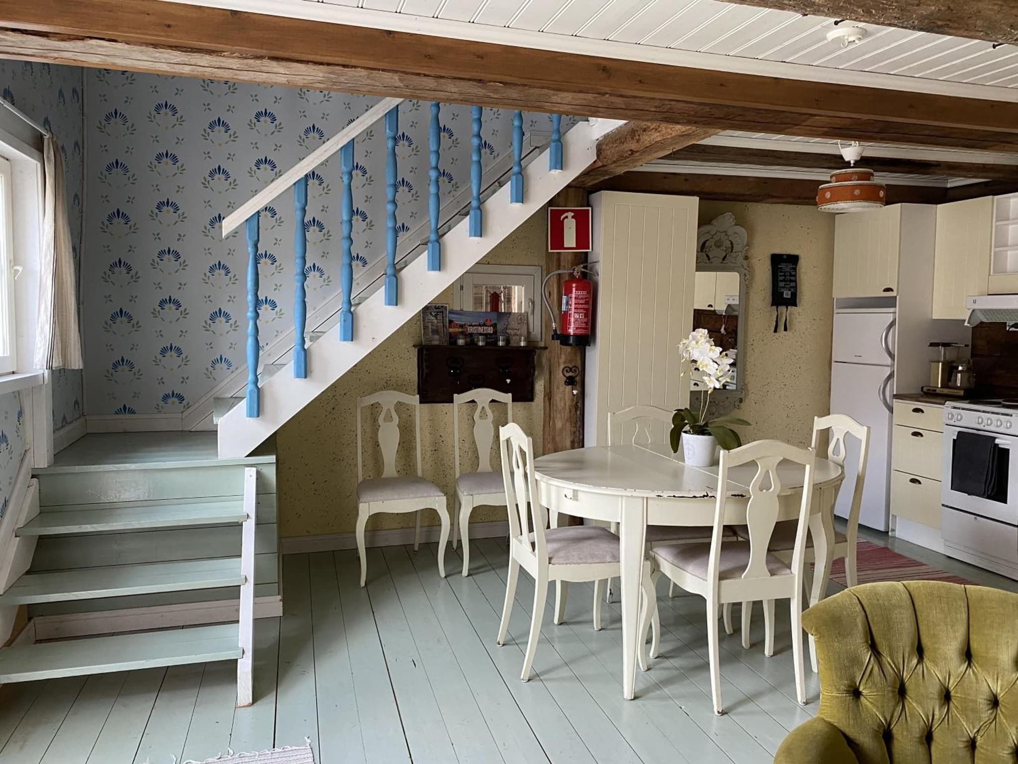 Krepelin Apartments photo 6
