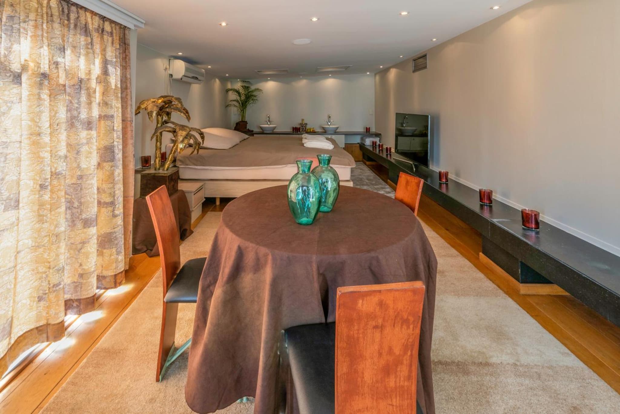 BeautyD JUNIOR-SUITE family room for up to 3 children centrum GULLEGEM KORTRIJK photo 6