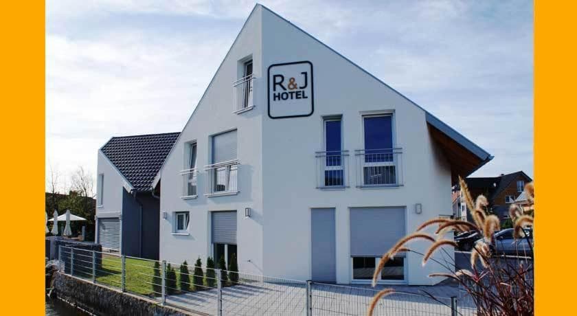 R & J Hotel photo 7