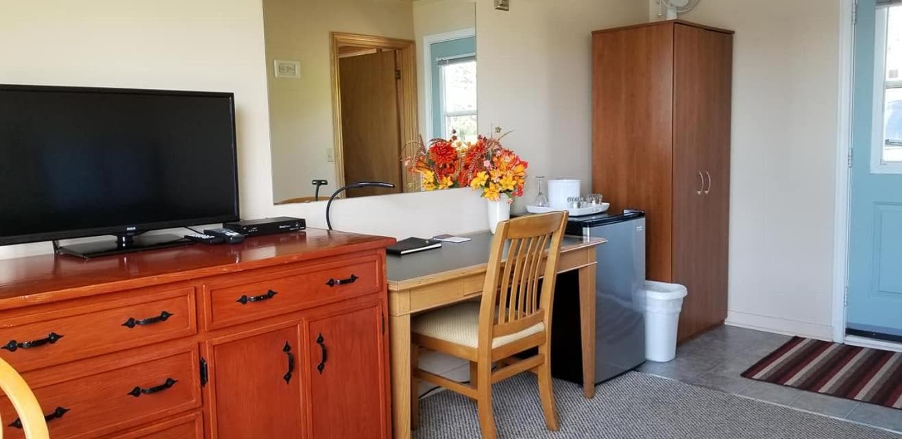 St Ann's Motel & Cottage photo 9