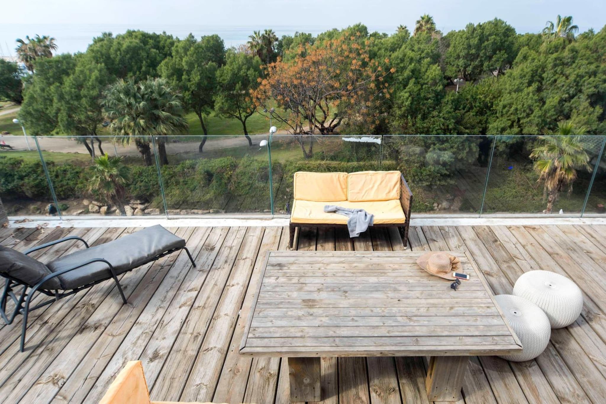 Modern & Bright 3BR Apt with Shelter by Sea N' Rent photo 8