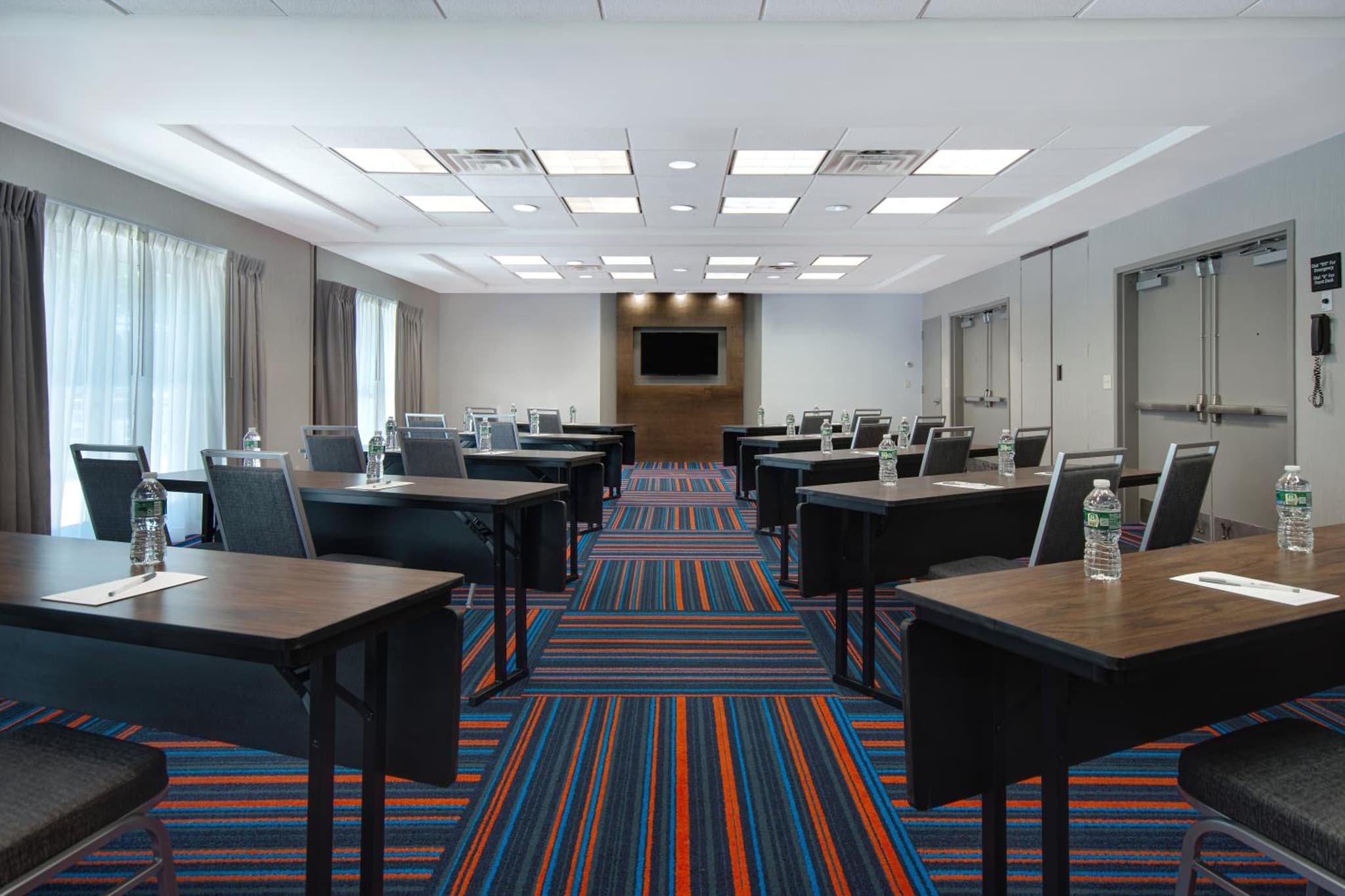 Hampton Inn & Suites Yonkers photo 8