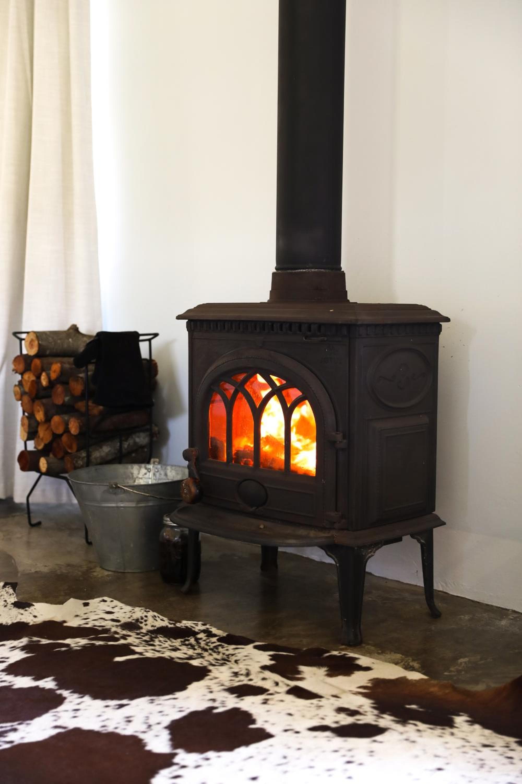 Nguni Place - a self-catering, modern apartment. photo 6