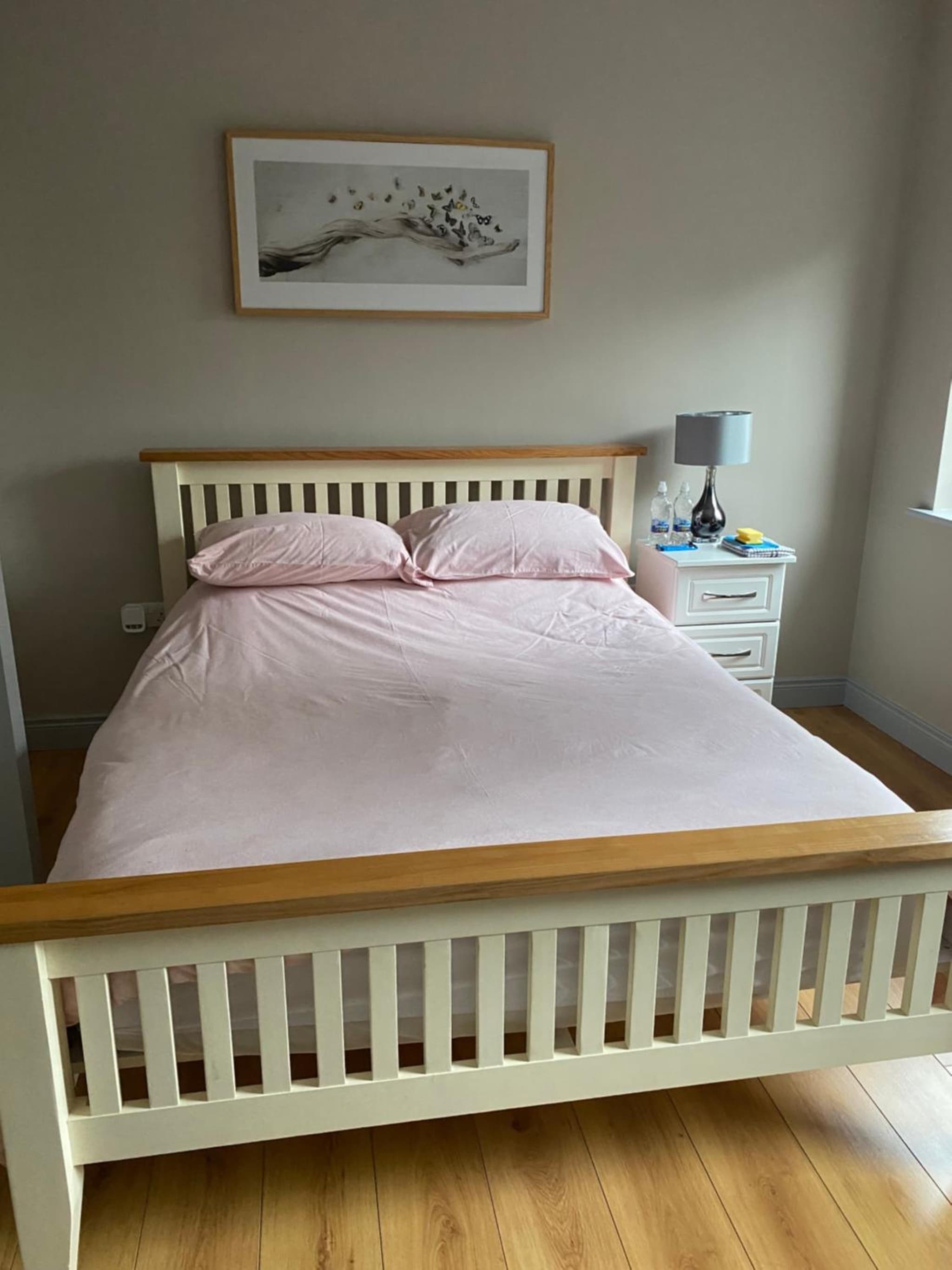Room to rent photo 2