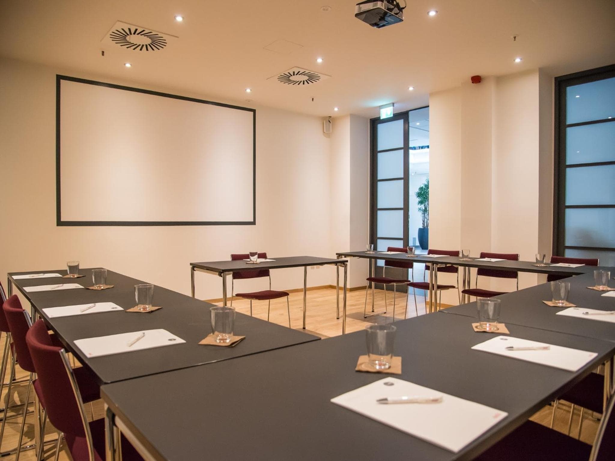 meeting & event spaces
