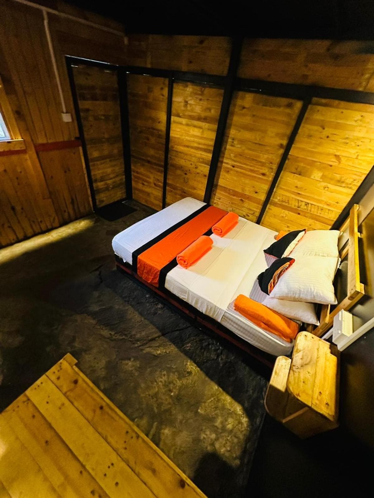hornbill river cottage udawalwa photo 4