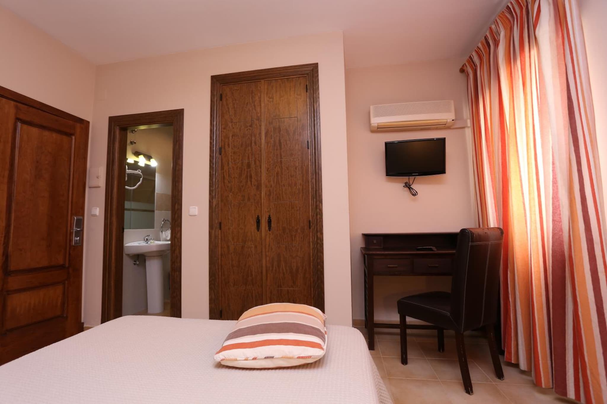 Hotel Andalucia photo 3