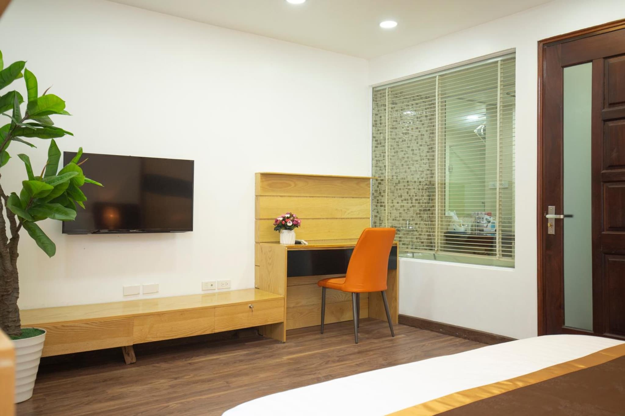 Sumitomo 3 Apartment for Japanese at 535 Kim Ma photo 8