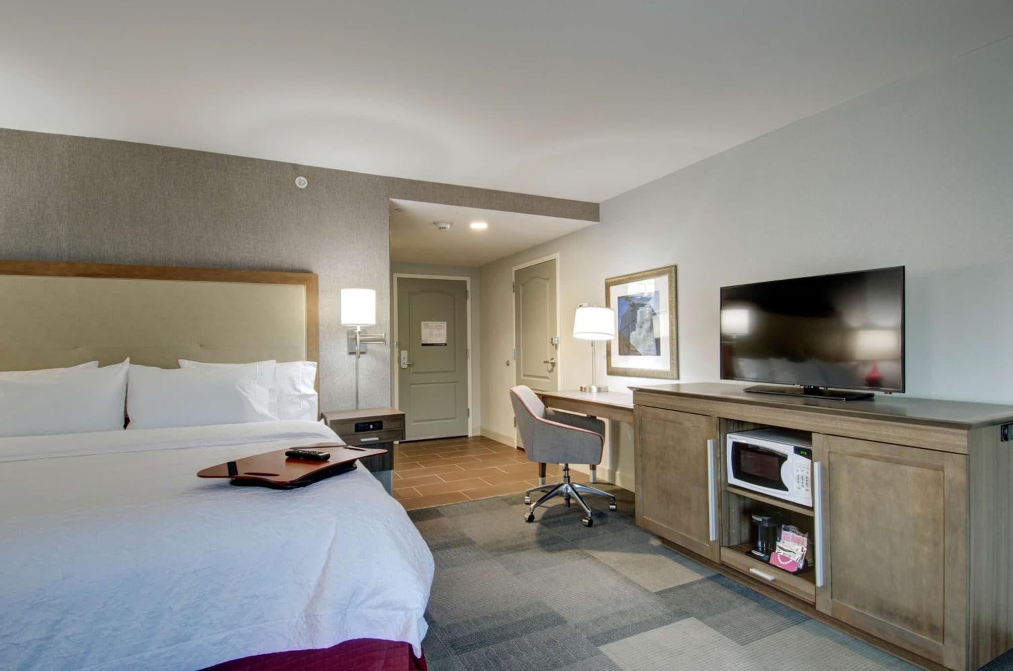 Hampton Inn & Suites Springfield Downtown photo 6