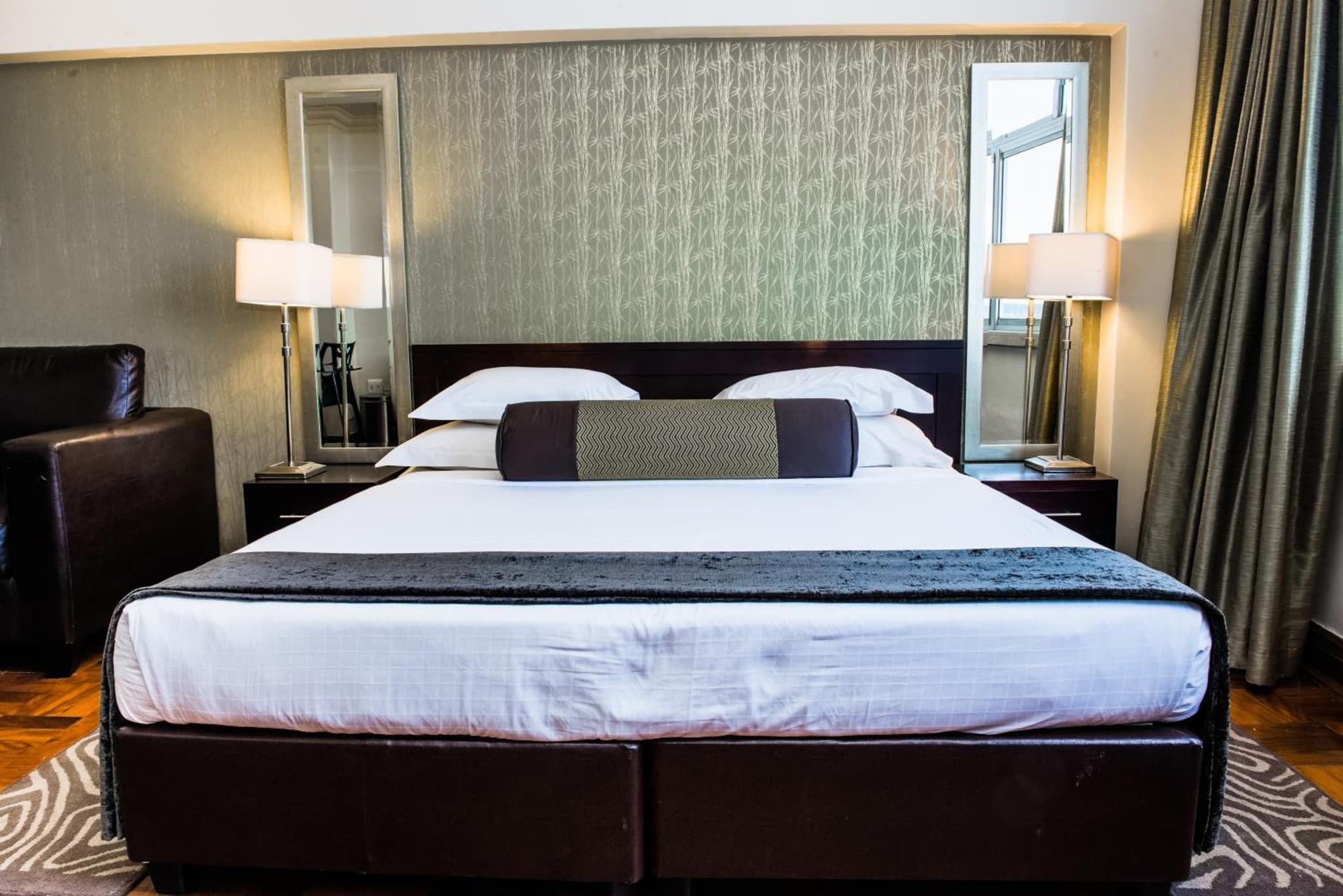 Belaire Suites Hotel photo 7