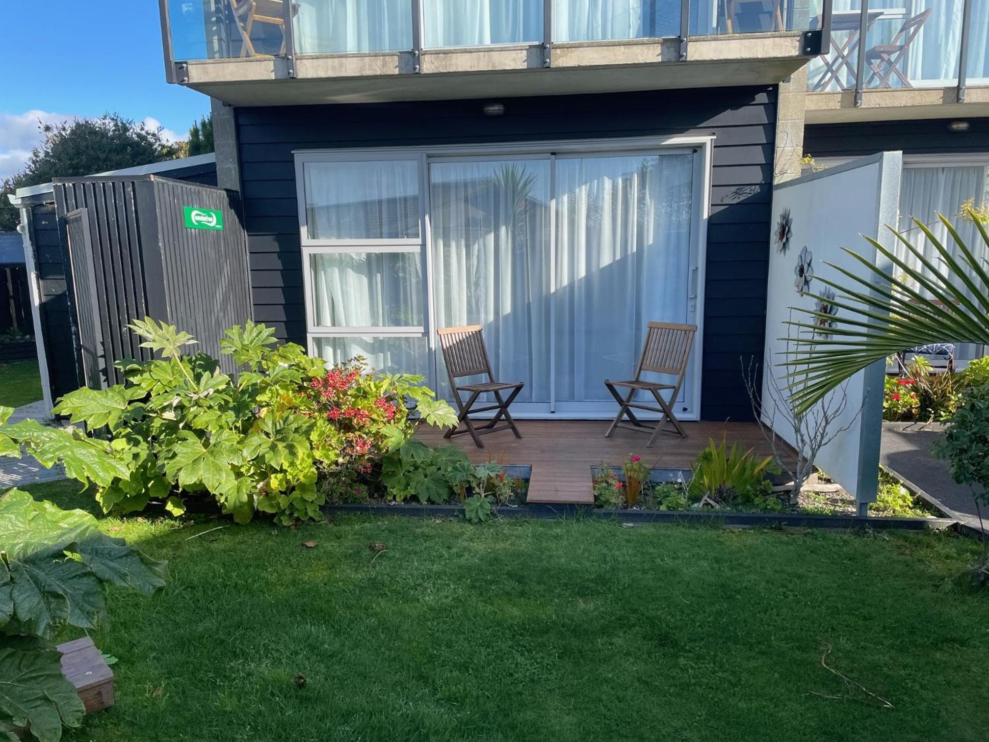 Carters by the Sea Beachside Studio Apartments photo 7