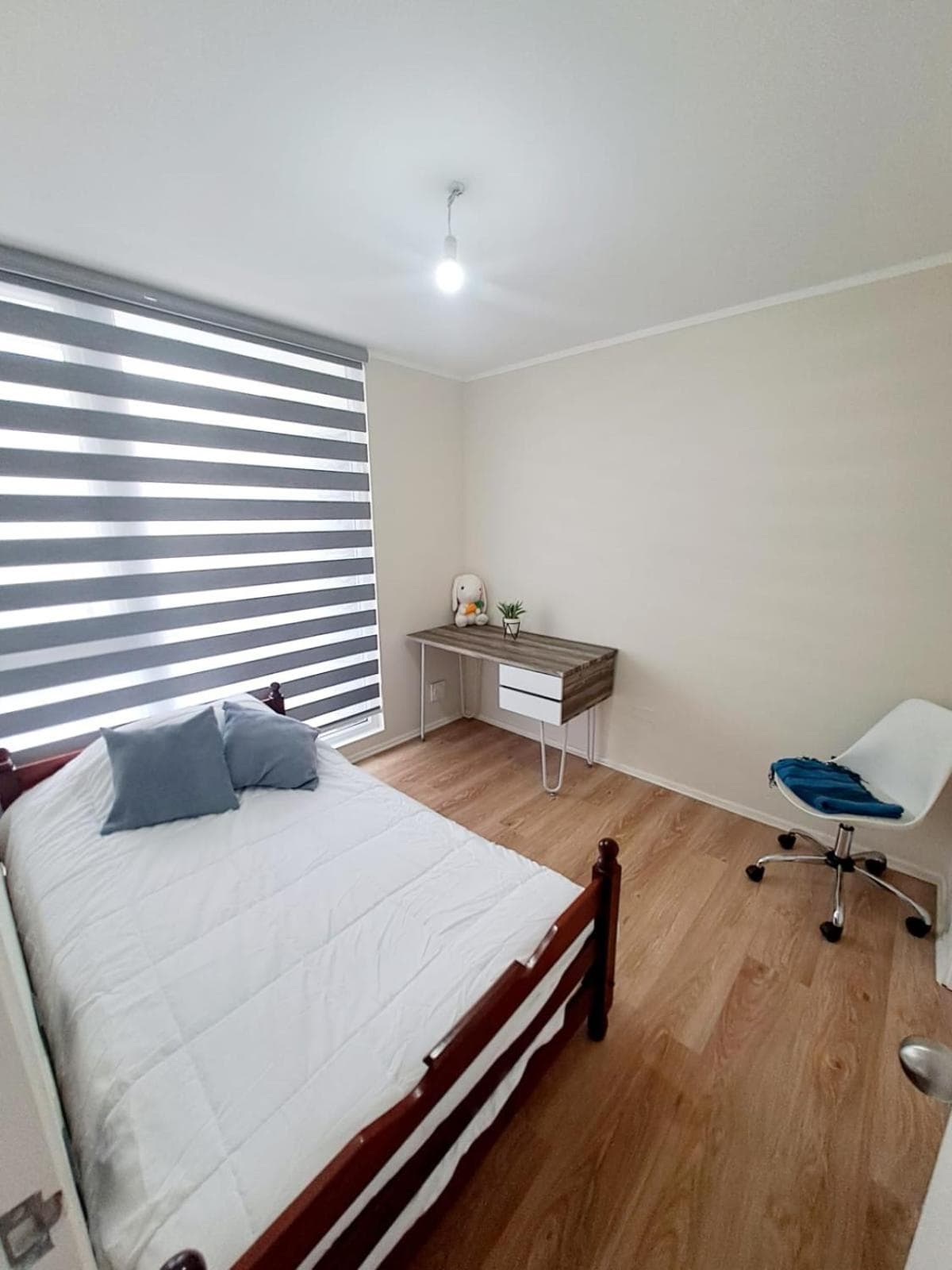 Comodo Dpto. 4to piso - 2P/2B Excelente Conectividad/Buen Sector - Brisas Del Sol photo 5