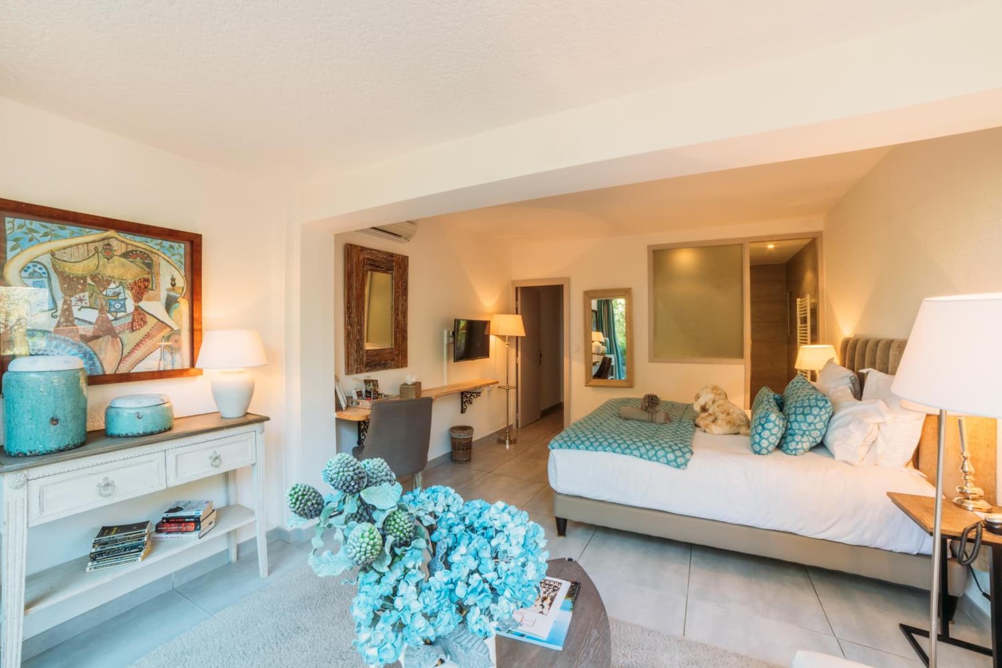 hotel room