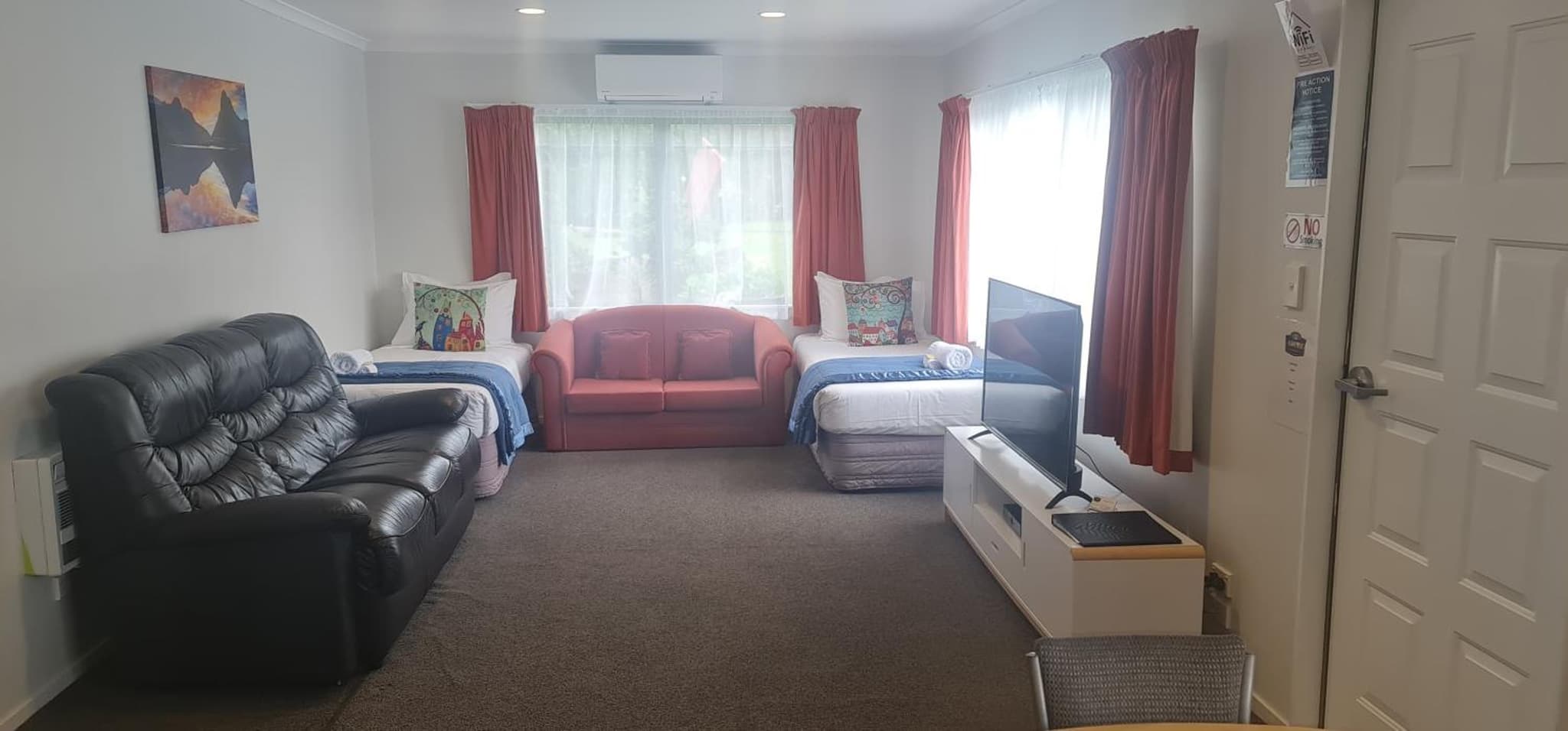 ASURE Kaimai View Motel photo 8
