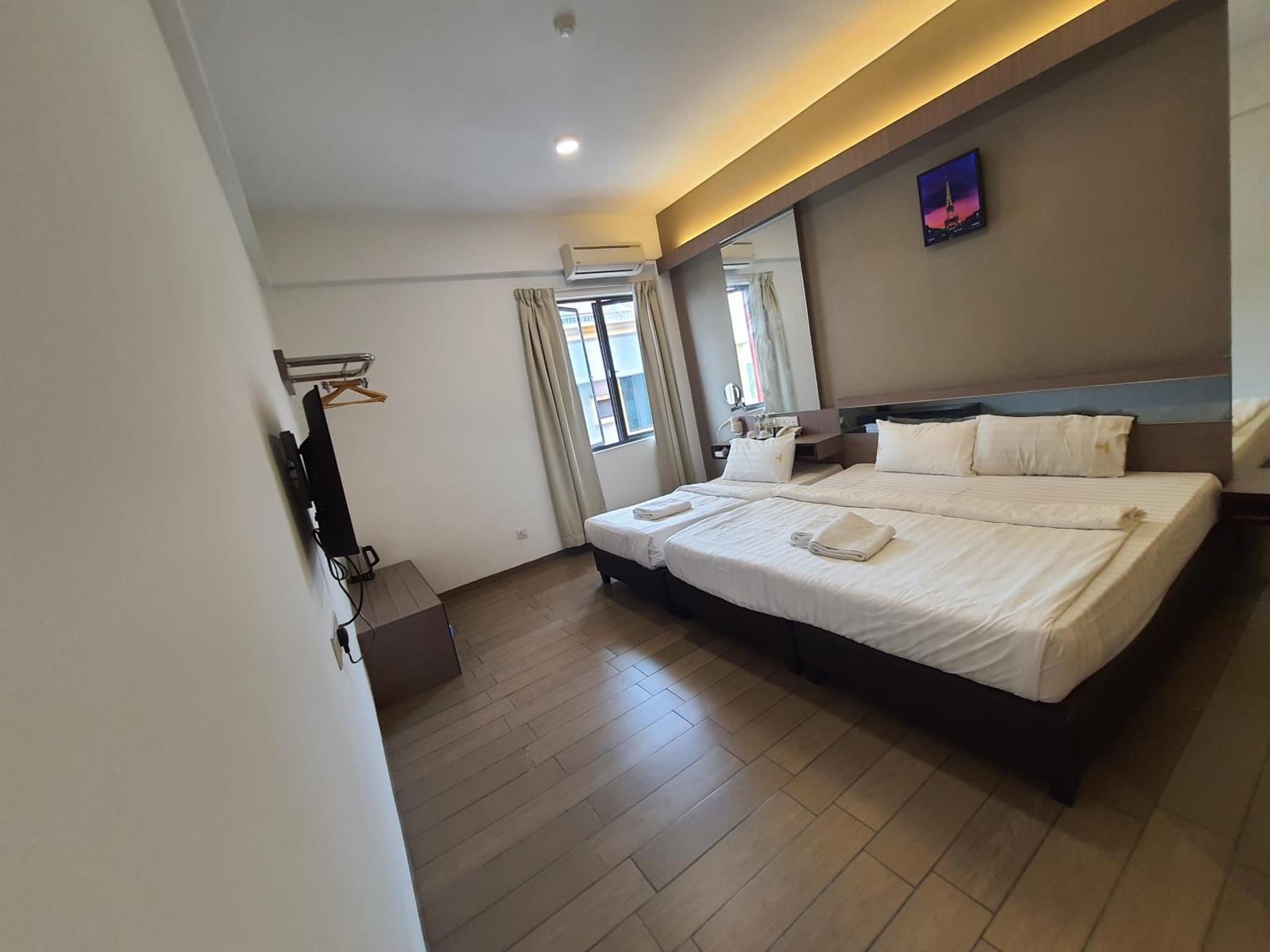Hotel Golden View Nilai photo 2