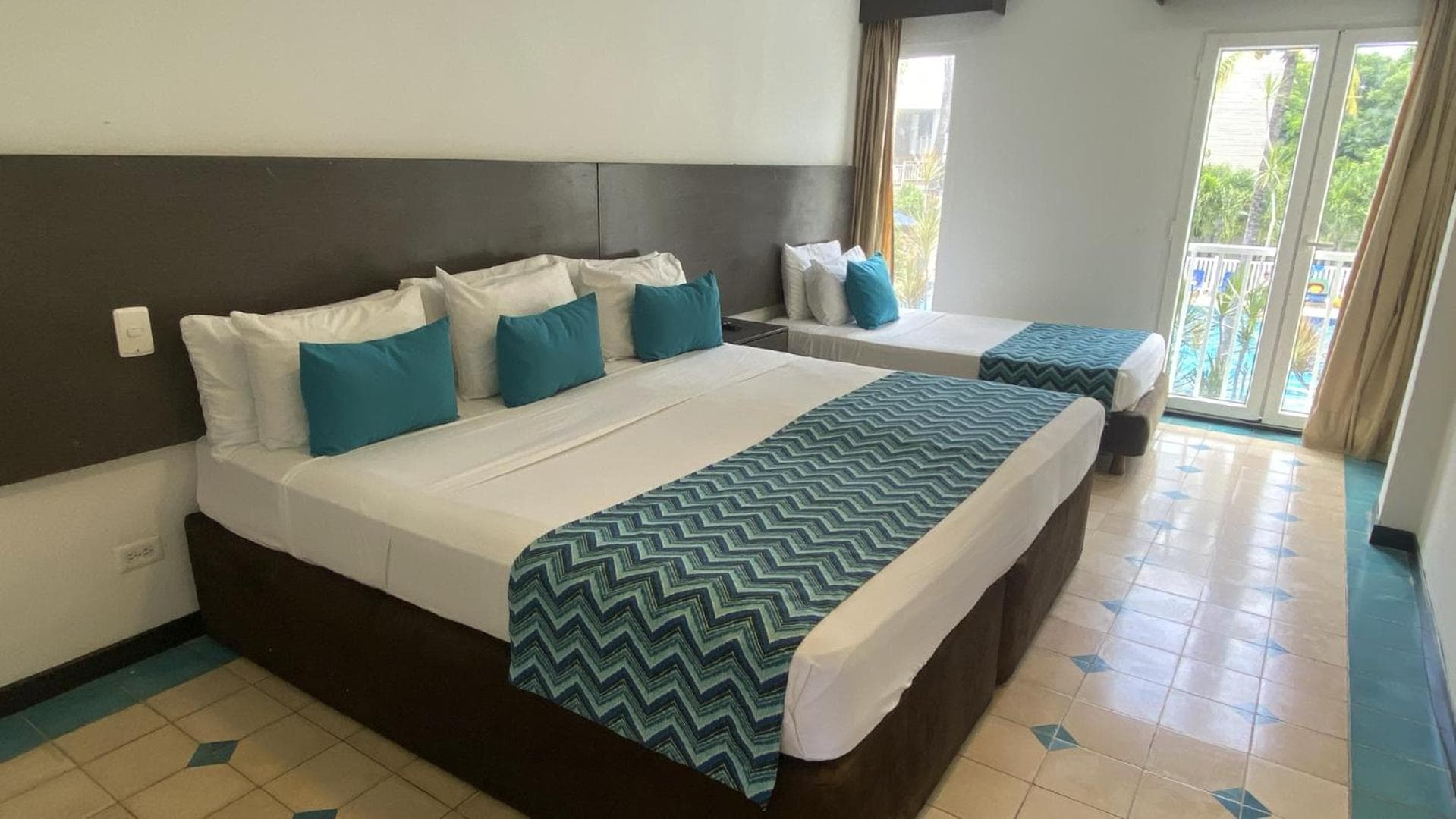 Hotel Blue Cove by On vacation photo 5