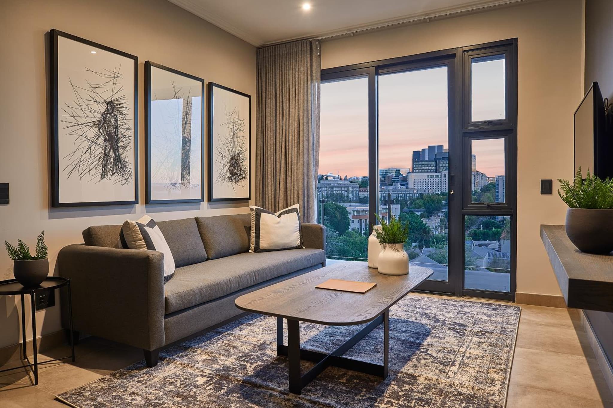 The Catalyst Apartment Hotel by NEWMARK photo 2