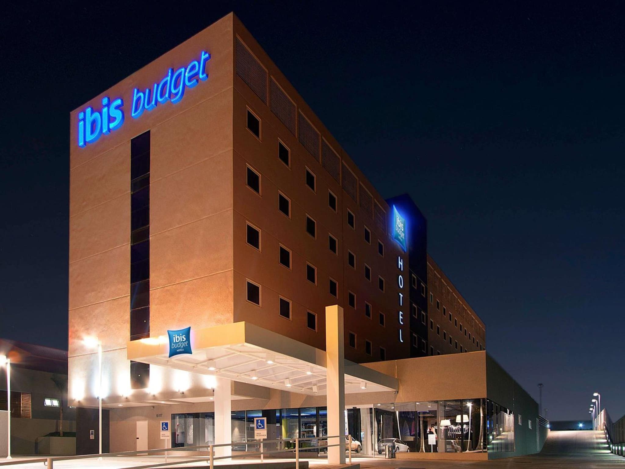 ibis budget Campo Grande photo 2
