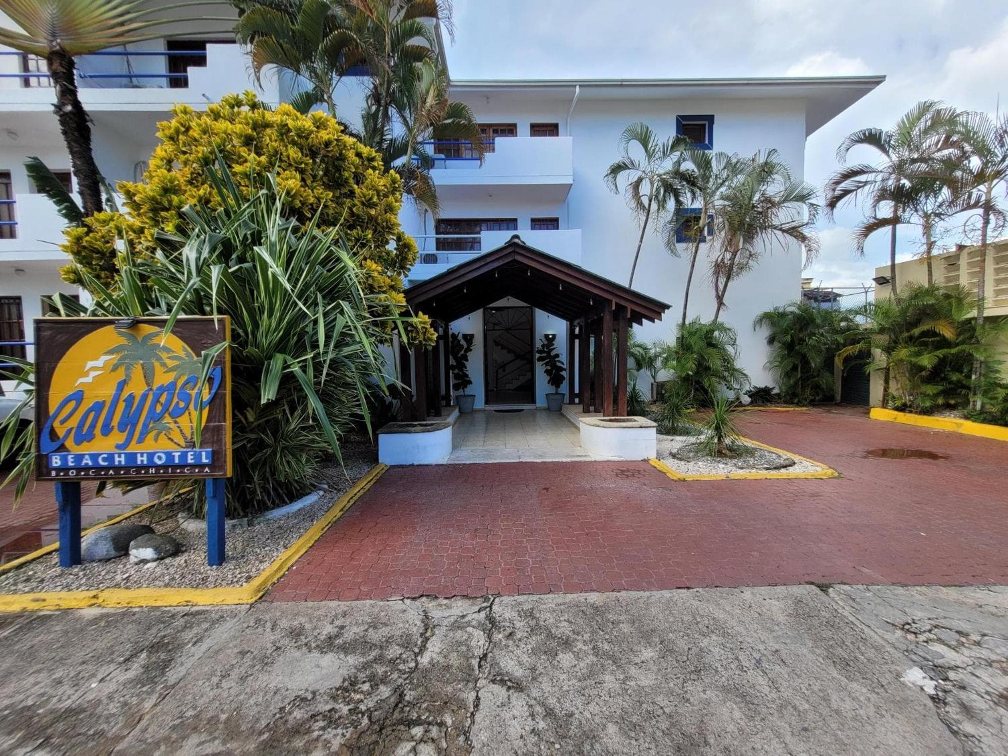 Calypso Beach Hotel photo 5