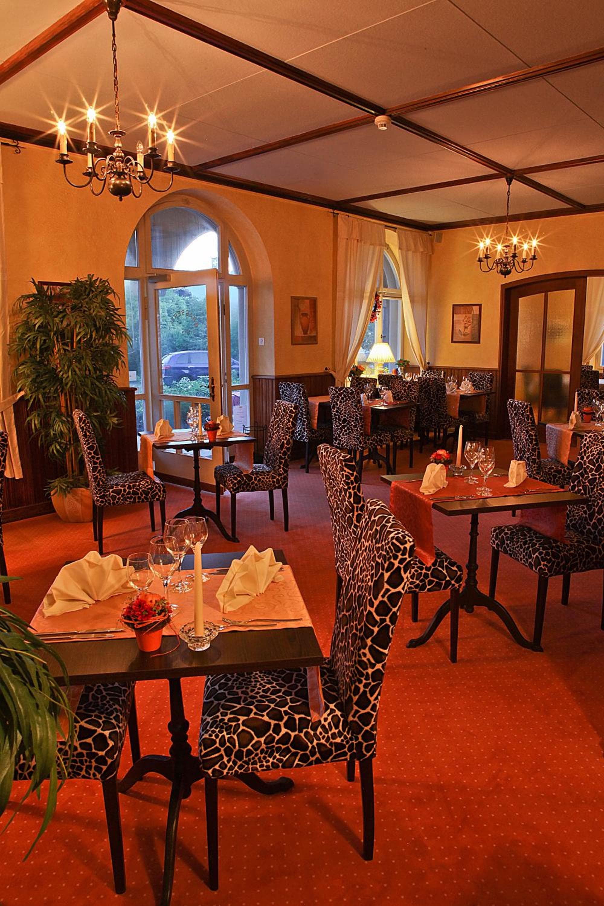 Hotel Schweizerhof photo 8