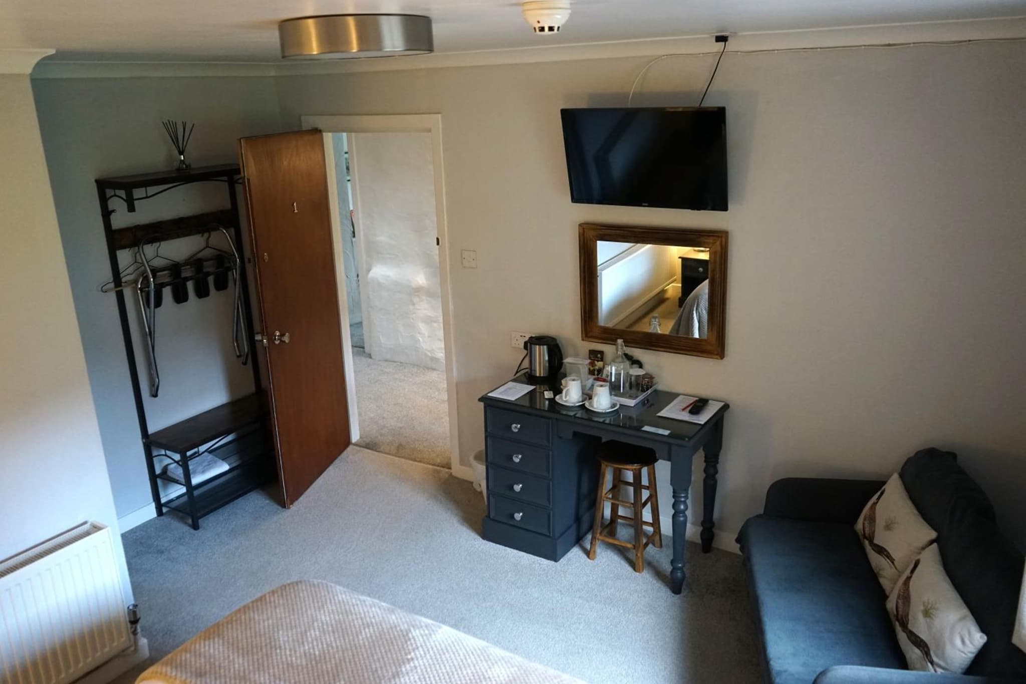 Lundie View B & B photo 9