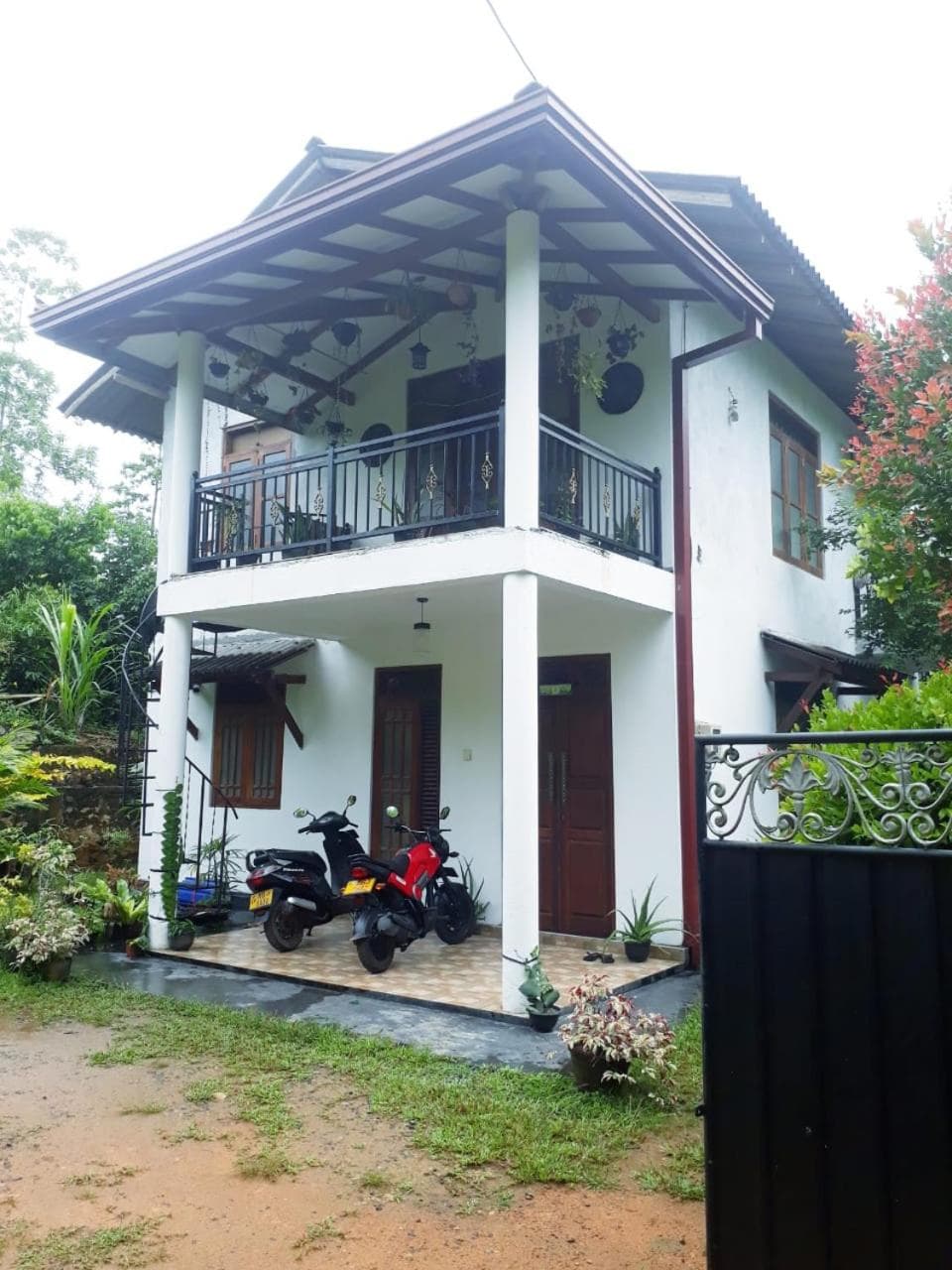 Villa Tharu Hikkaduwa