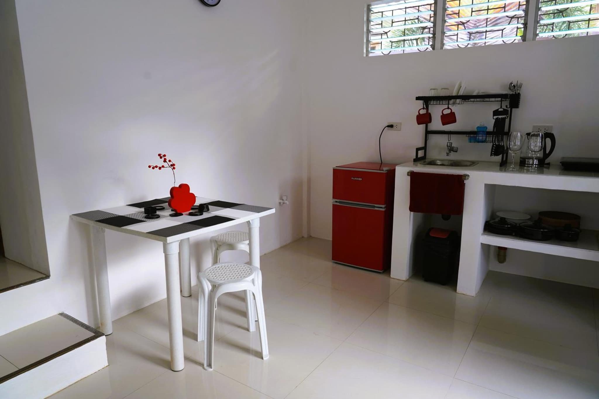 W&B 1 BDR COZY APARTMENT photo 3