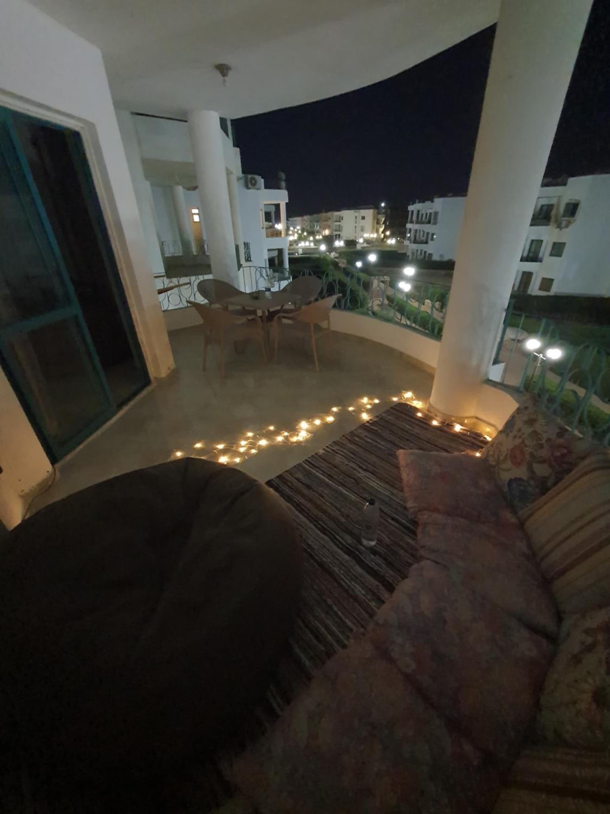 Relaxed sea view chalet photo 4