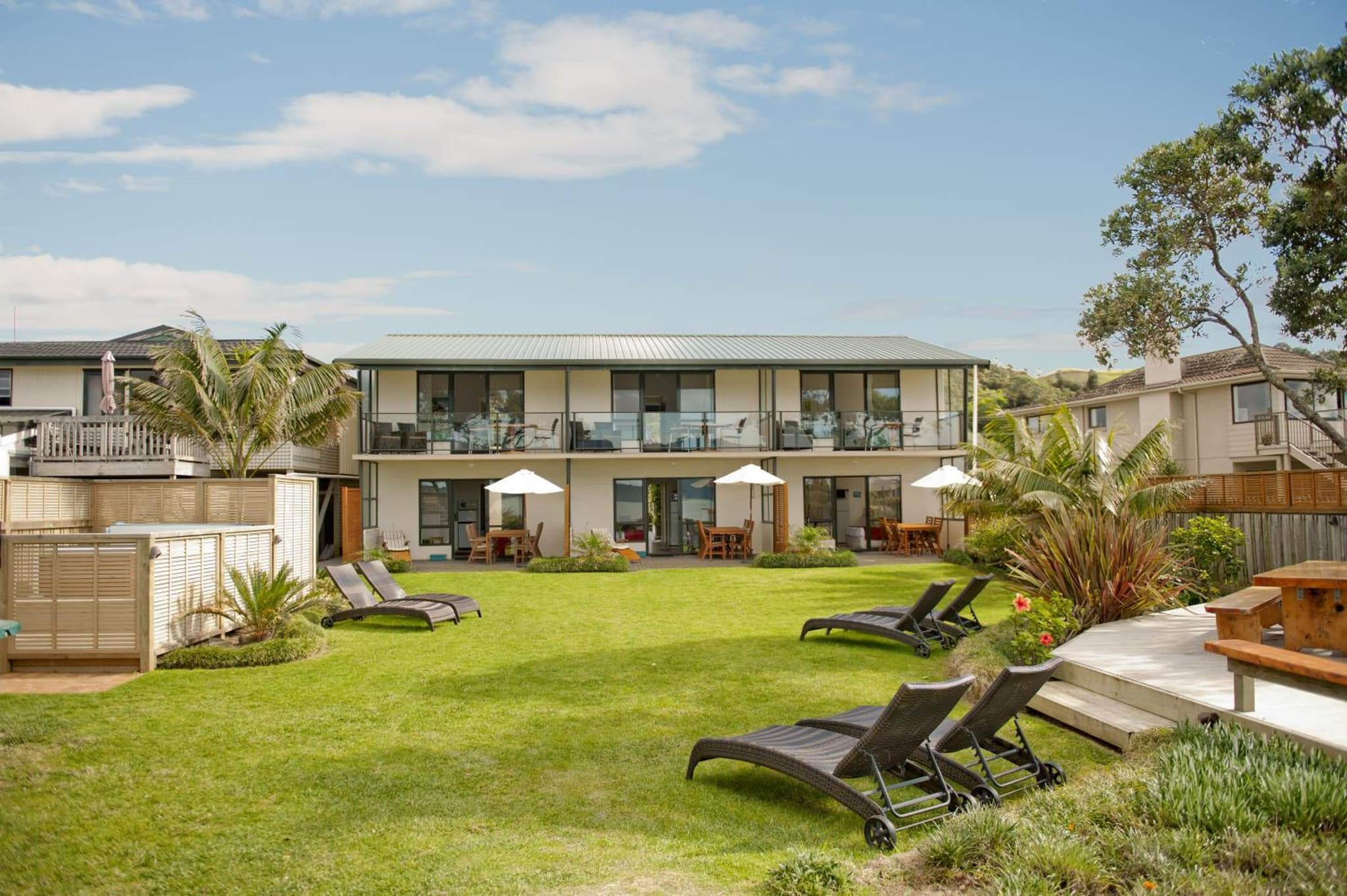 Beachfront Resort photo 3