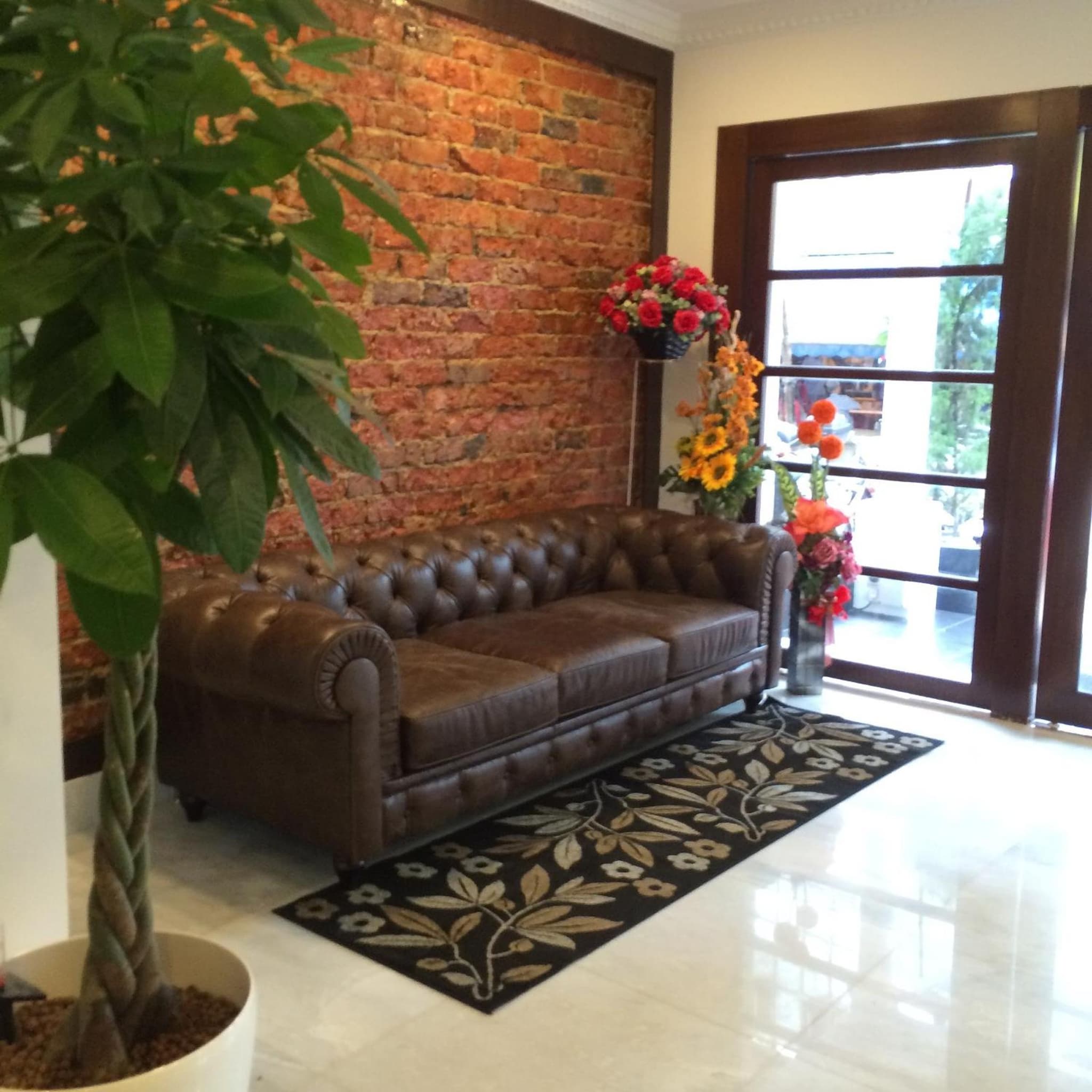 Belllo Hotel JB Central photo 8