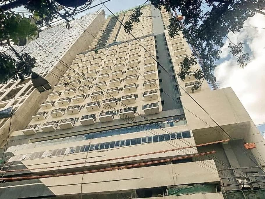 Cityscape Grand Tower Condominium photo 3