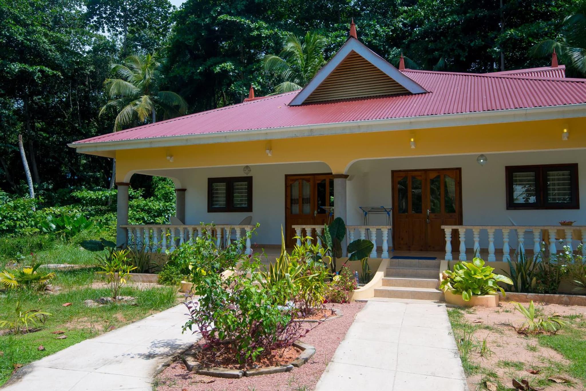 Zerof Self Catering Apartments photo 5