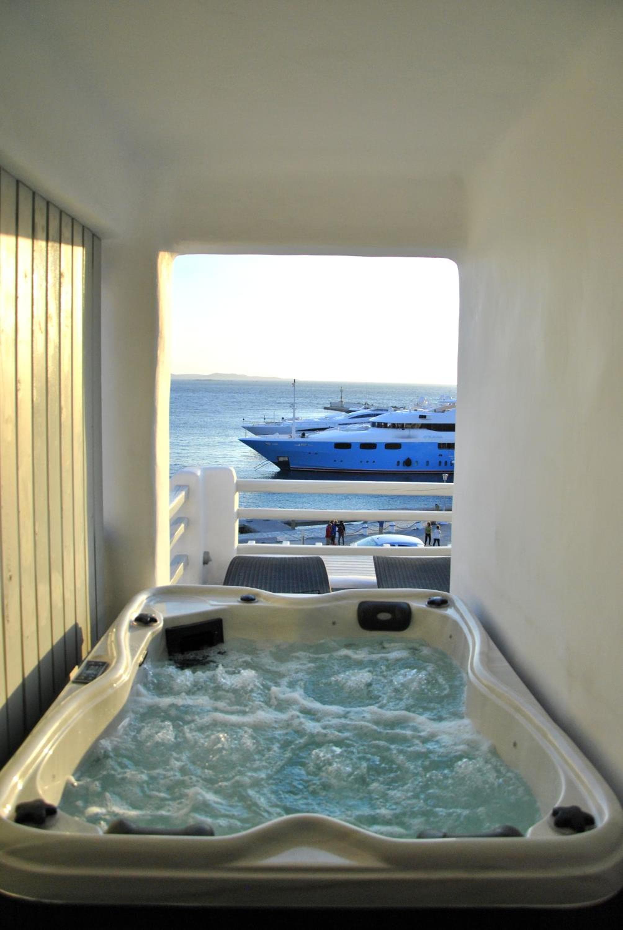 Riva Suites - Adults Only photo 8