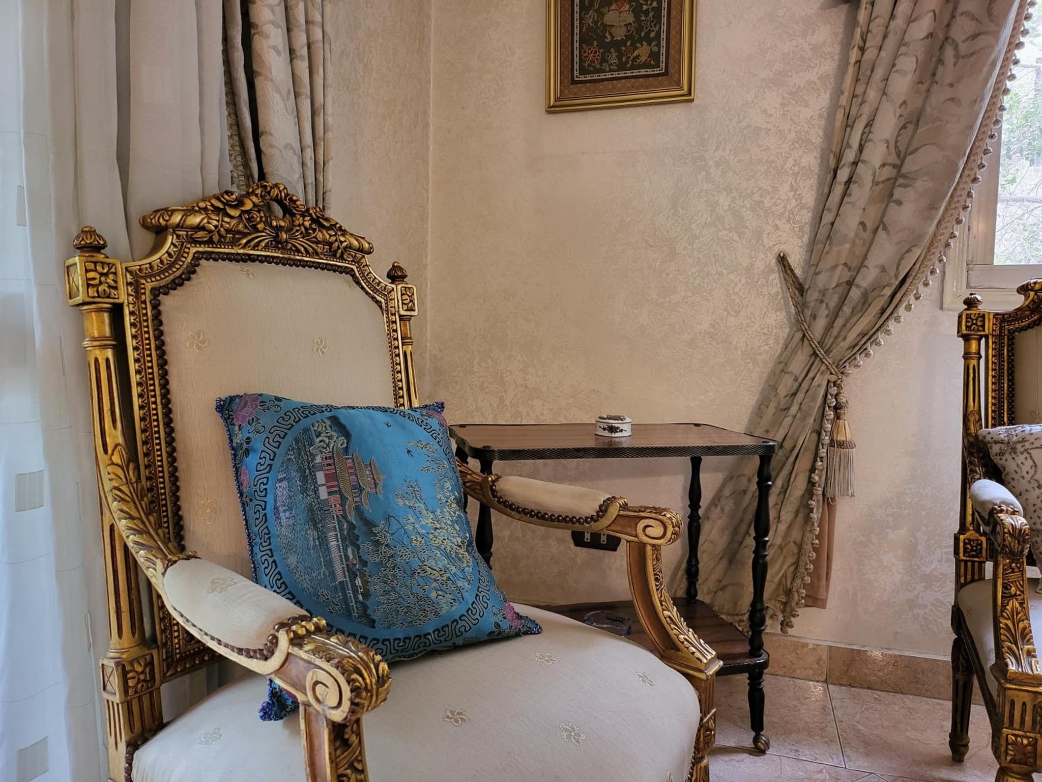 lounge