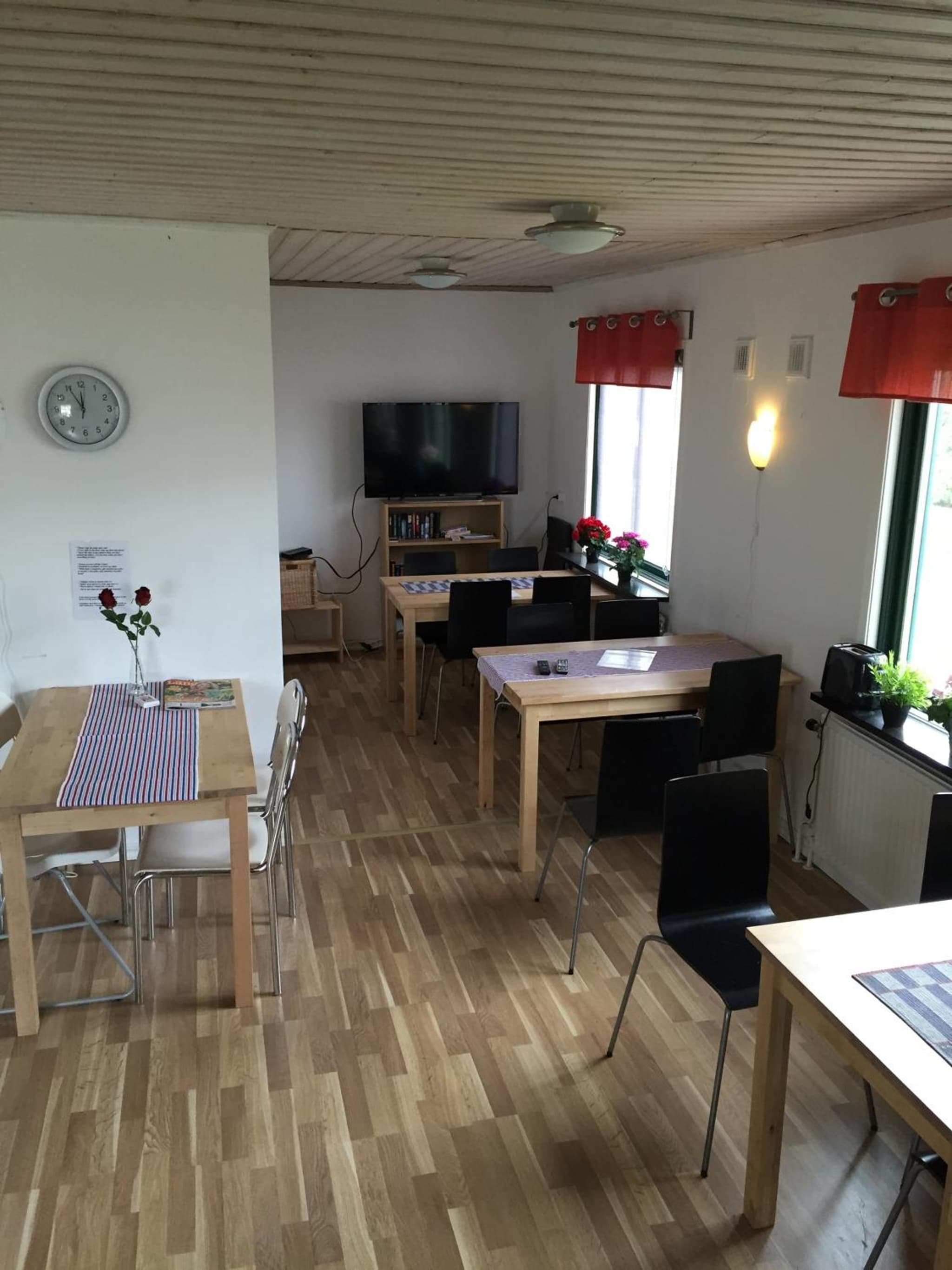 Bruksparkens Hostel photo 2