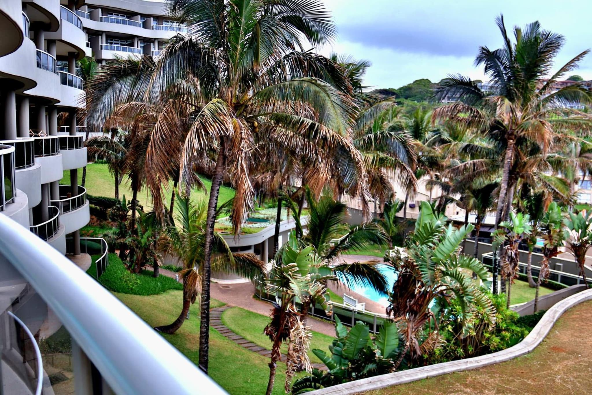 305 Ballito Manor Gardens, Ballito - With Generator photo 7