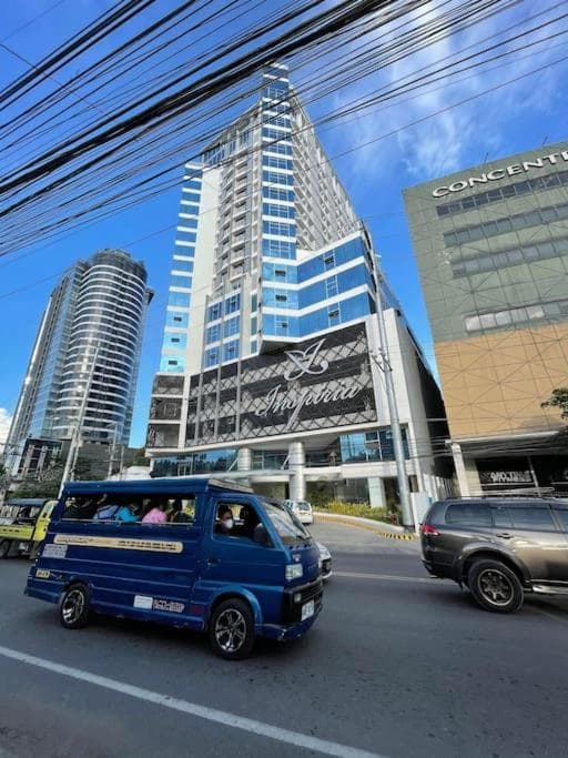 1BR Condo beside Abreeza Mall, Davao City with 200 mbps WI-FI speed photo 3