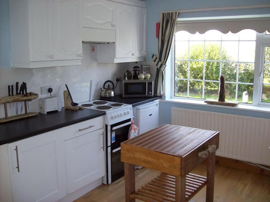 Benvoy House apartment photo 7