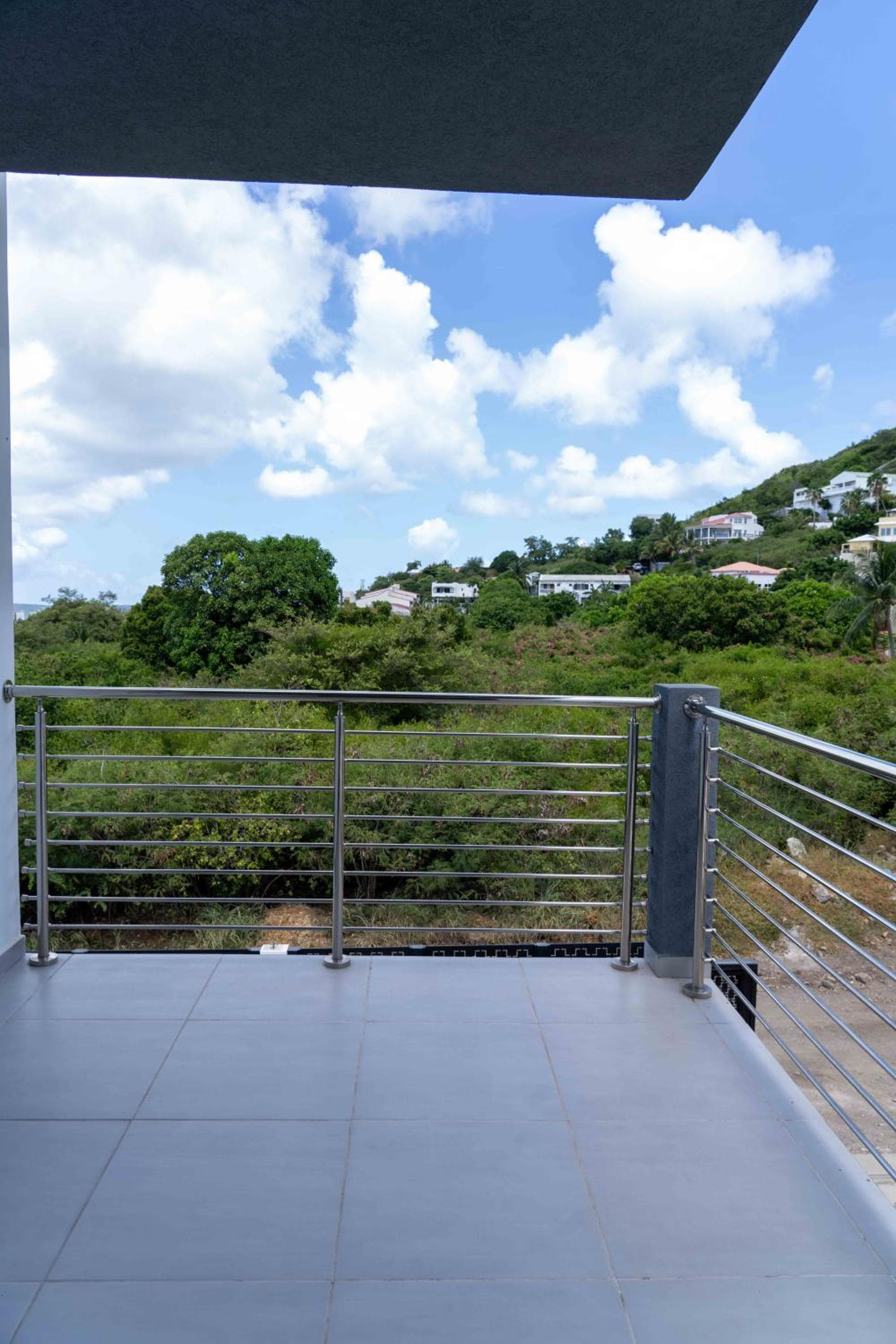 Spacious 3BR Home with Own Private Cozy Pool photo 2