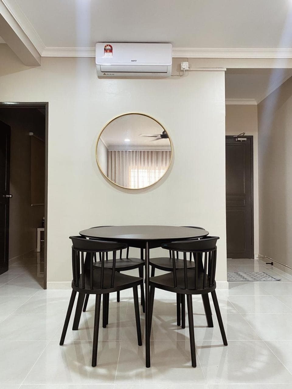 Seaview apartment photo 5