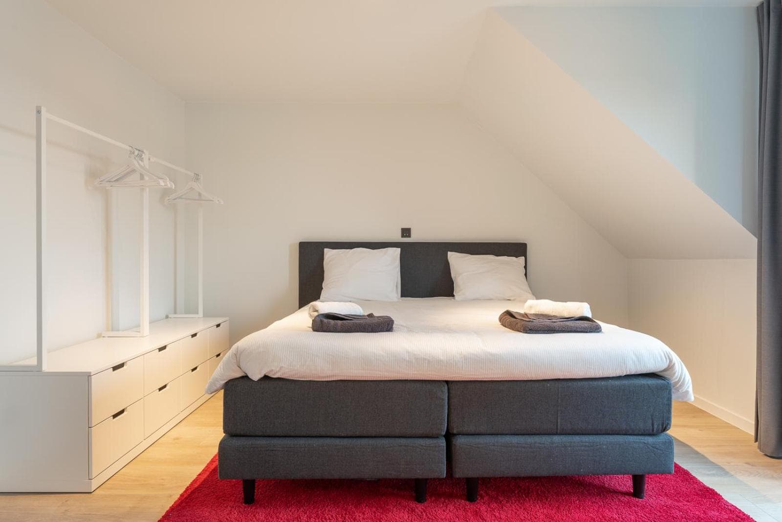 Modern & Spacious House photo 6