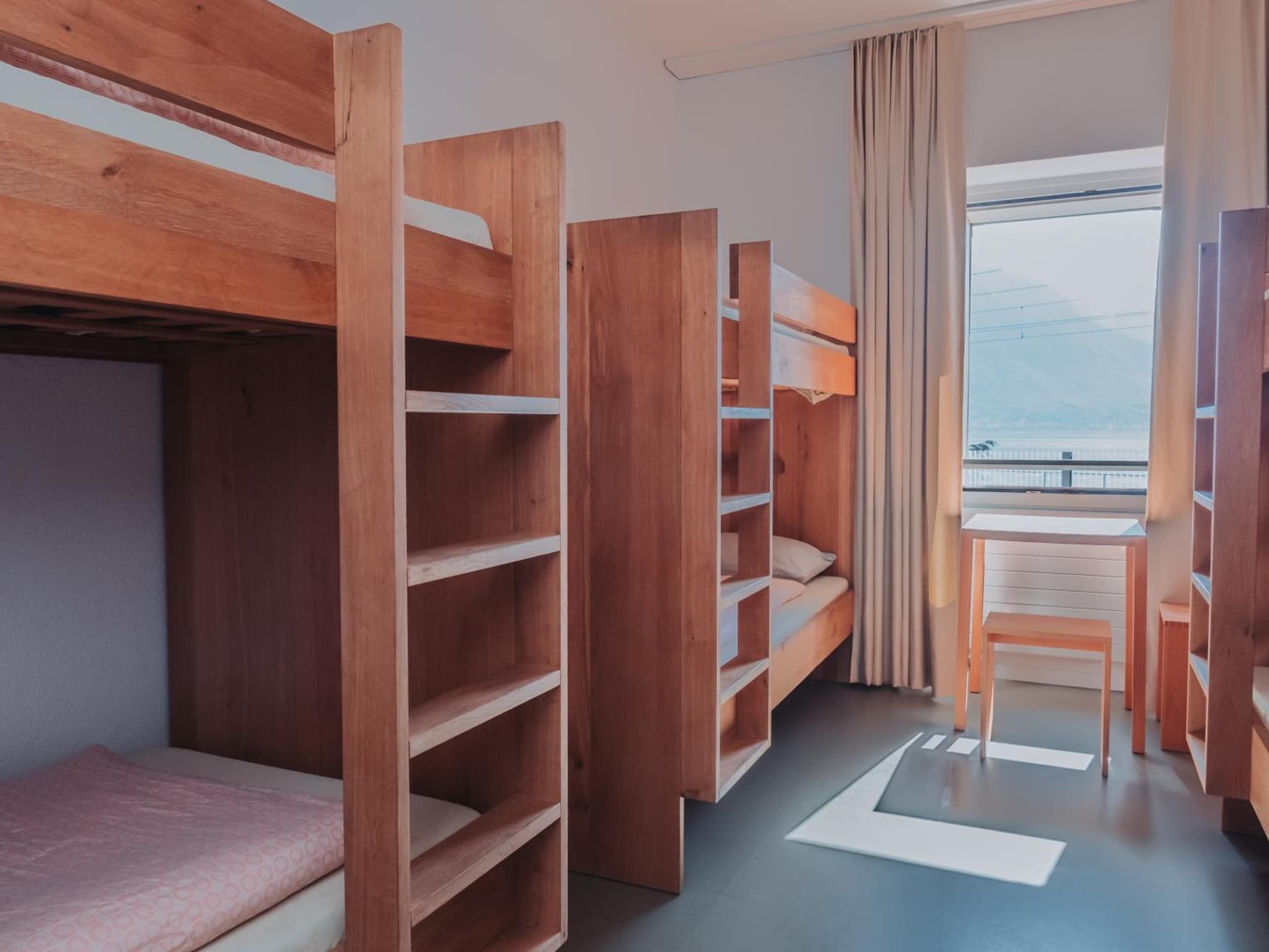 Montreux Youth Hostel photo 7
