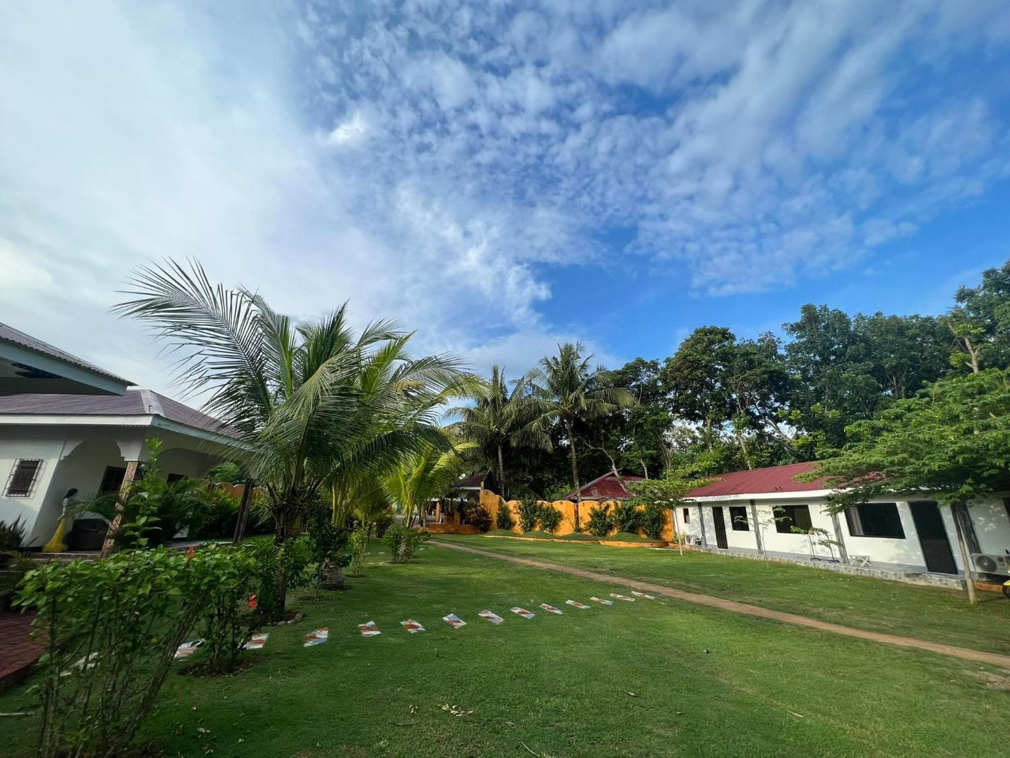 E&N Paradise Island Resort photo 5