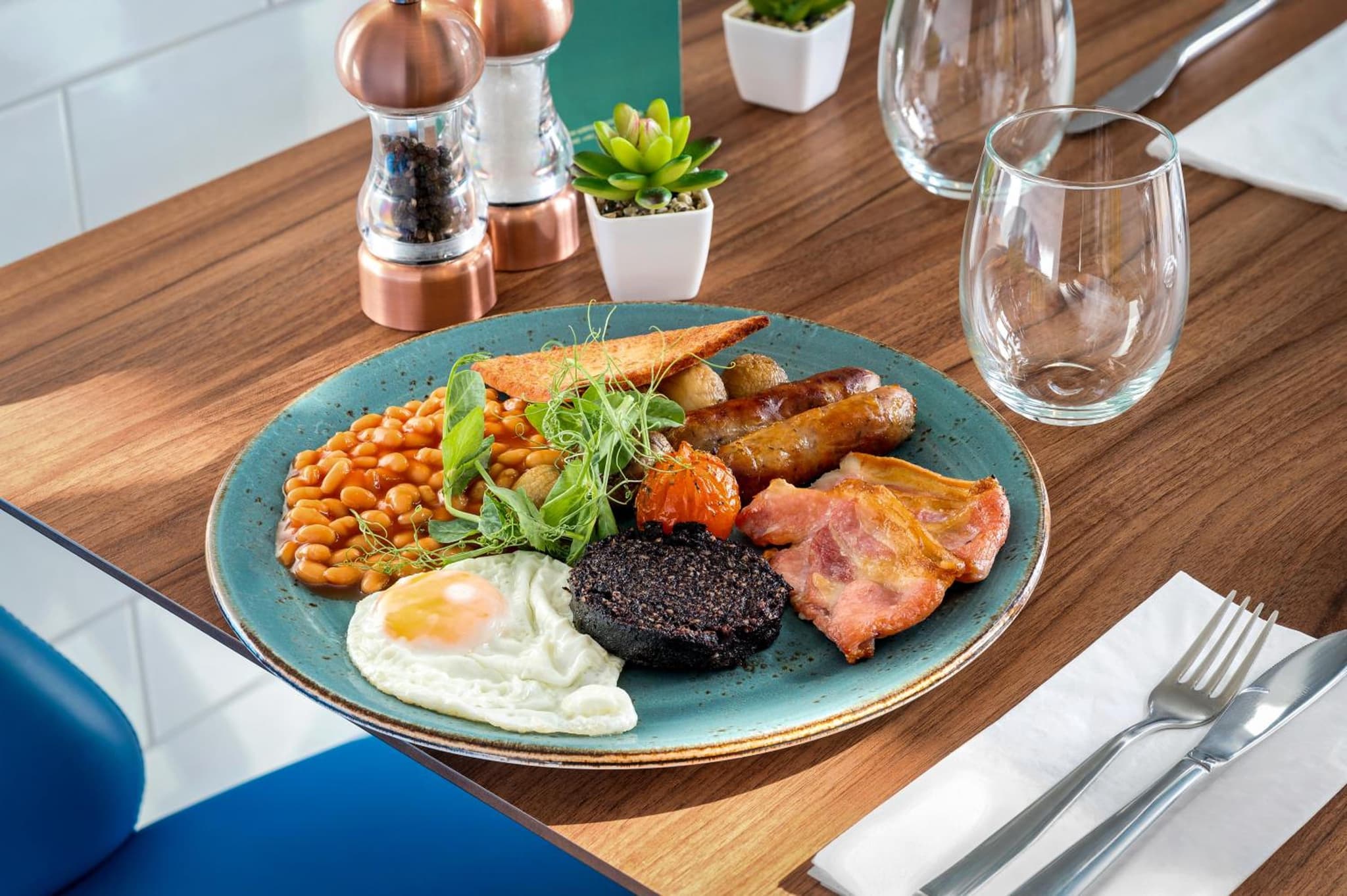 Courtyard by Marriott Glasgow Airport photo 5