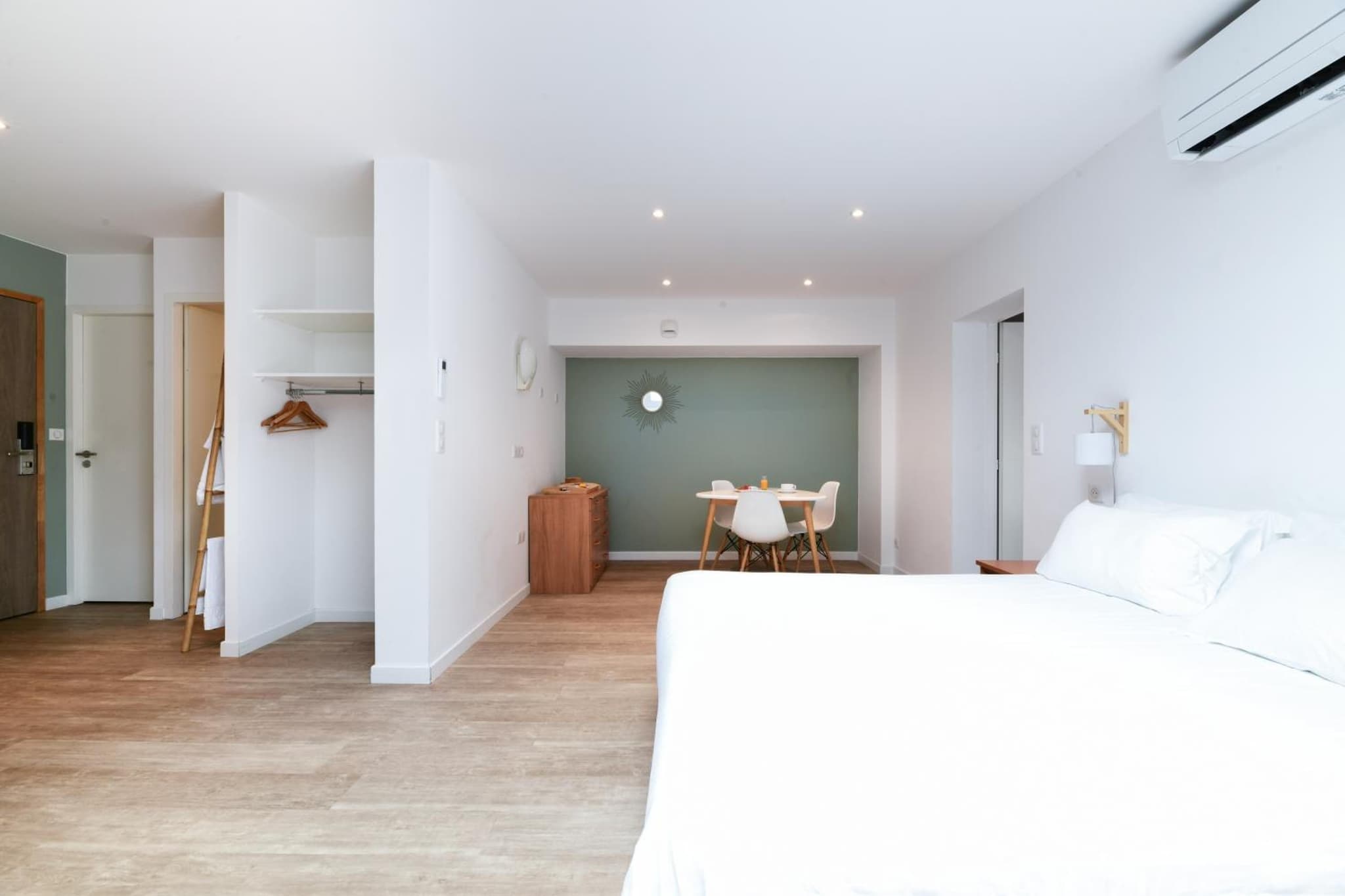 Hotel Logis Lacotel photo 2