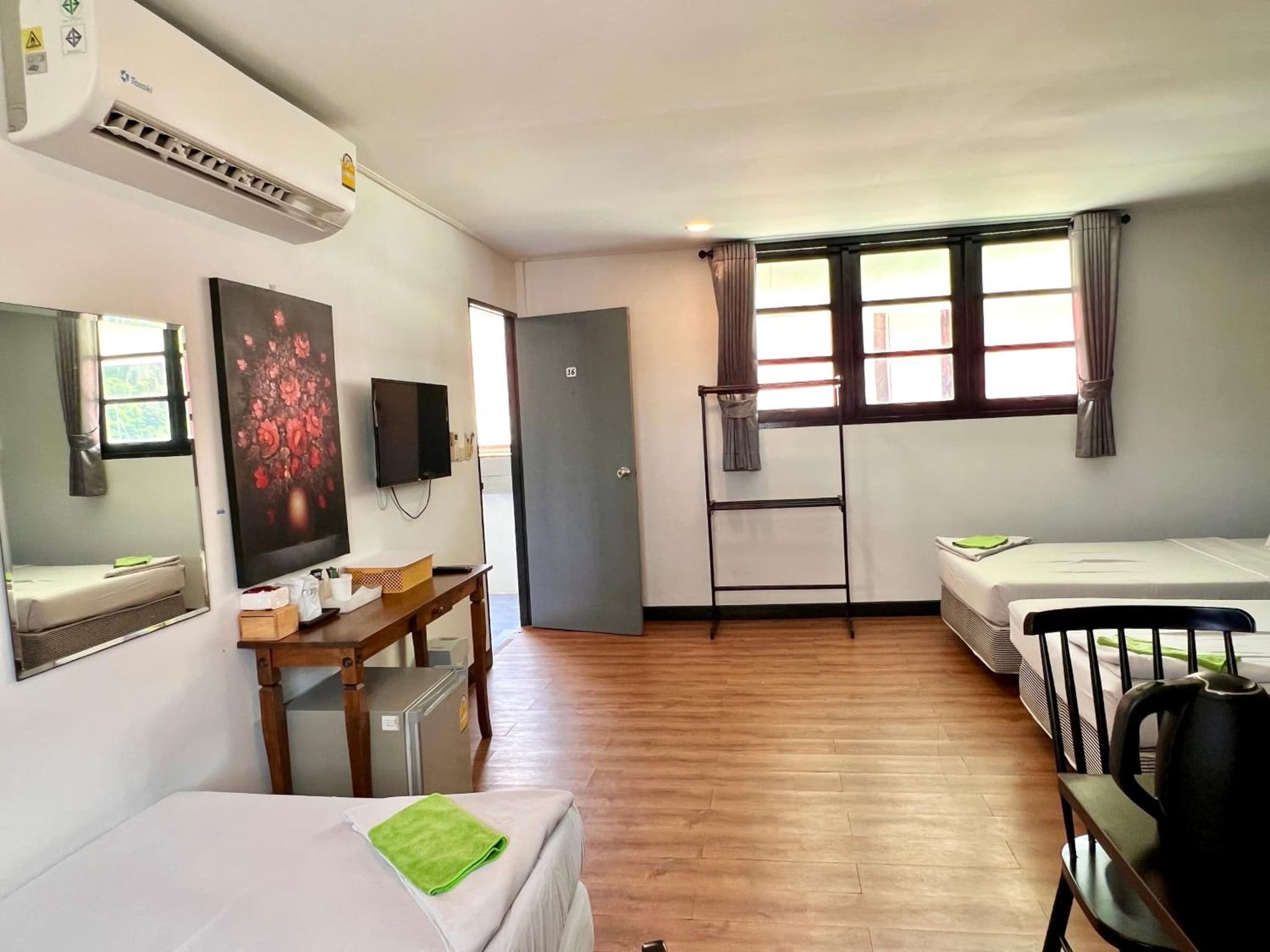 Phi Phi Inn photo 4