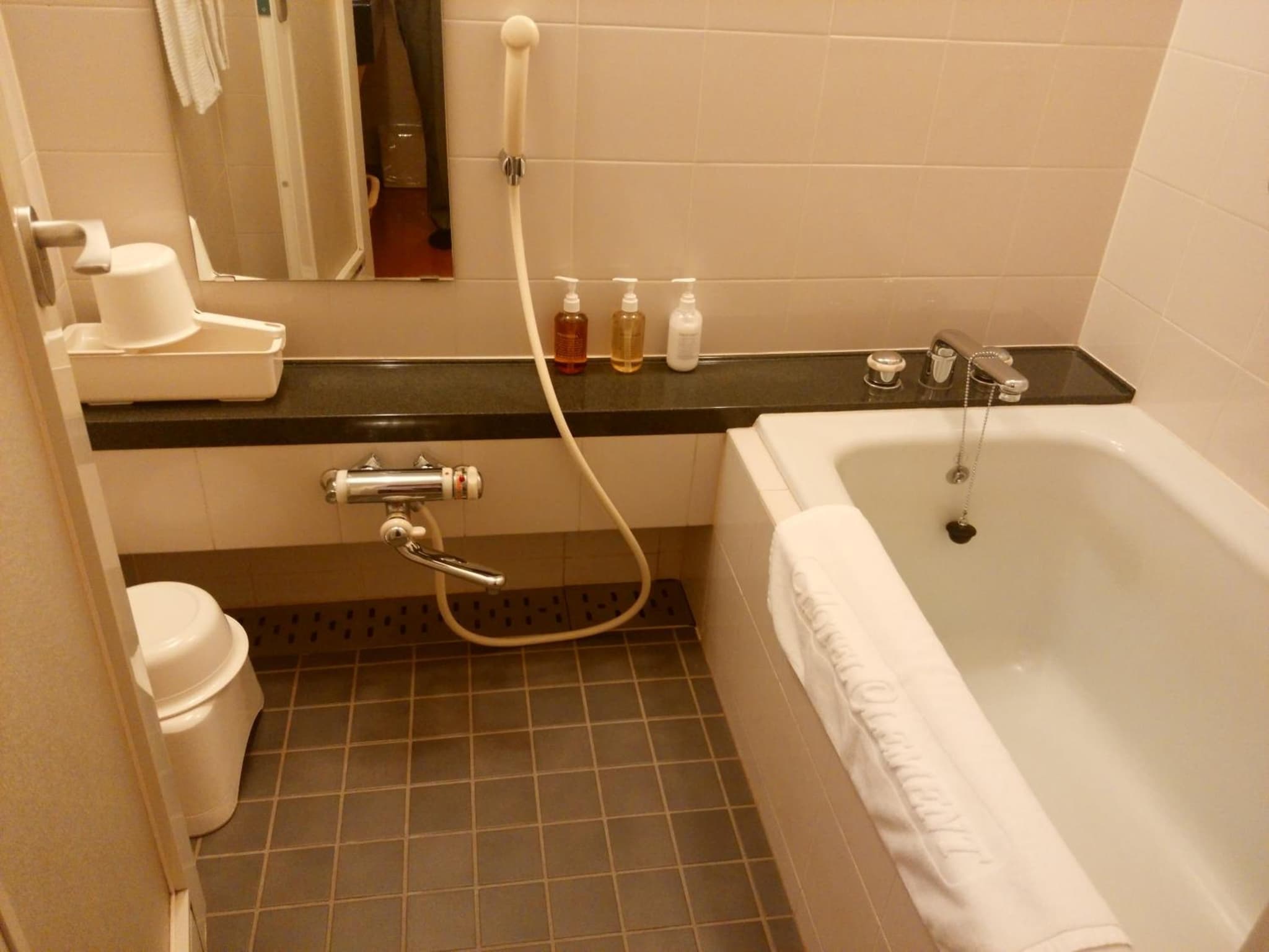 JR Hotel Clement Tokushima photo 6
