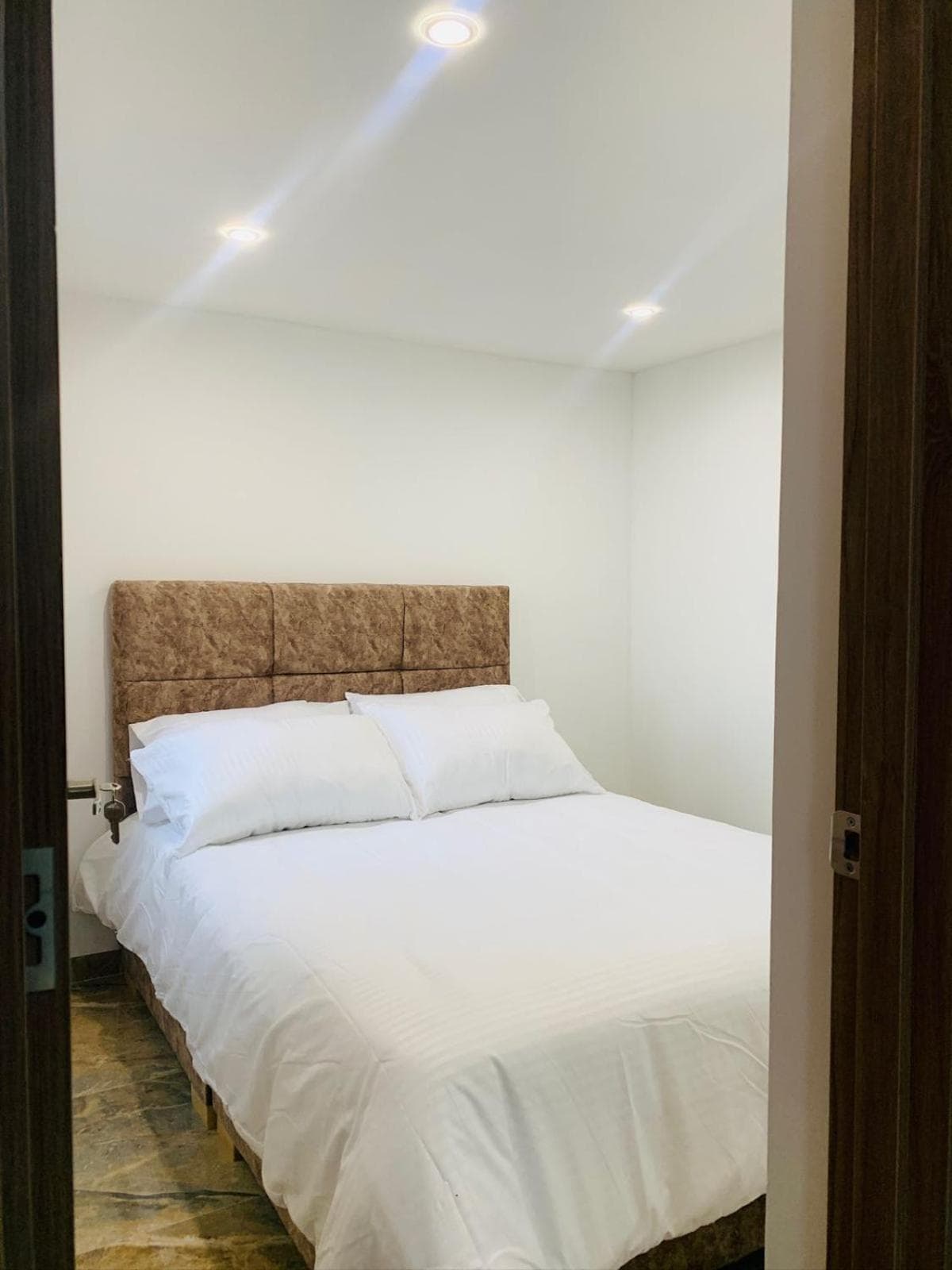Alquiler Apartamento en Bogotá cerca al aeropuerto-Colibri Dorado-by-wonderlust photo 2
