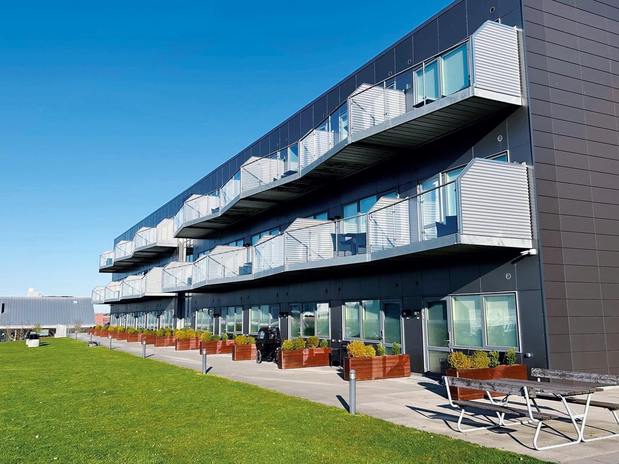 athome apartments photo 5